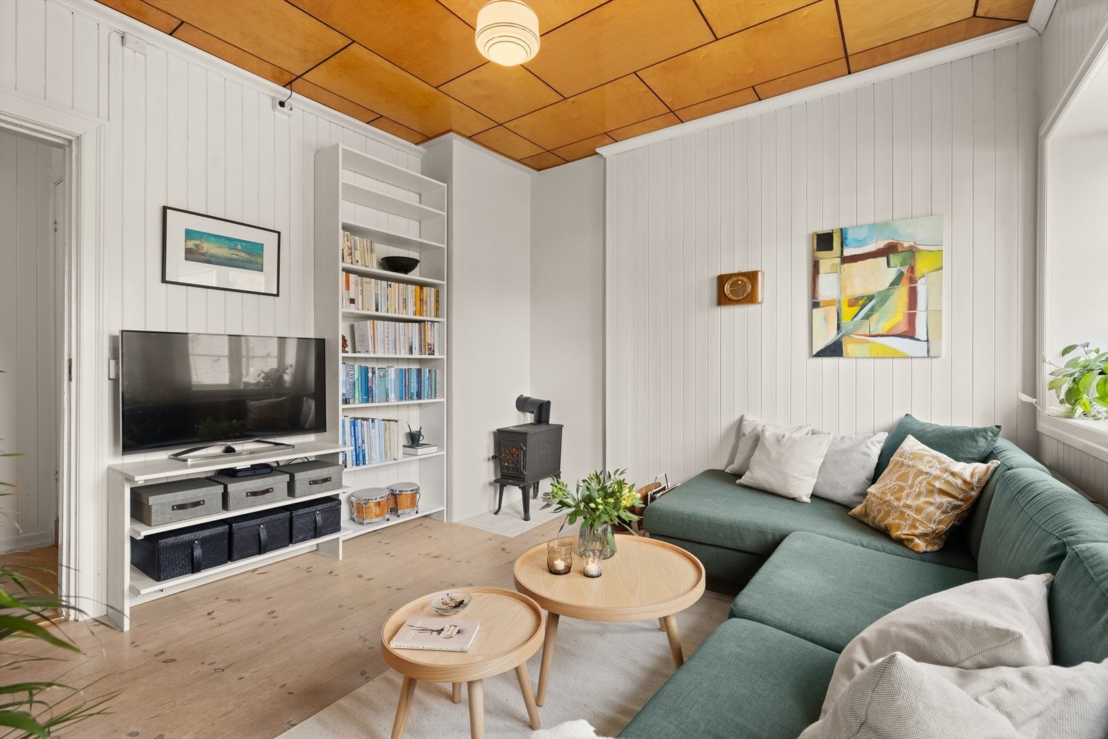 En deilig vedovn gir lun og god varme i boligen. Galleribilde