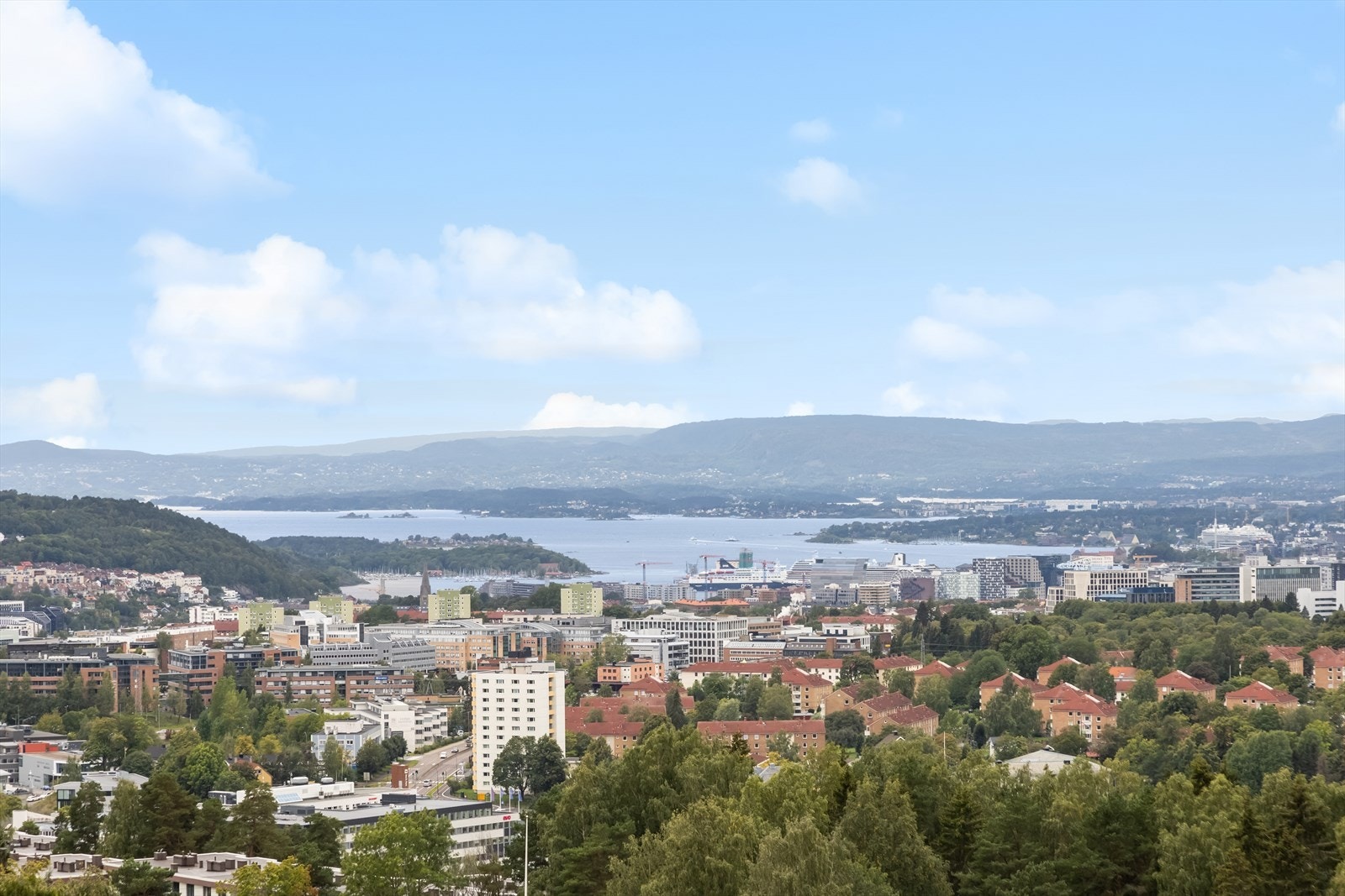 Panoramautsikt utover Oslo. Galleribilde