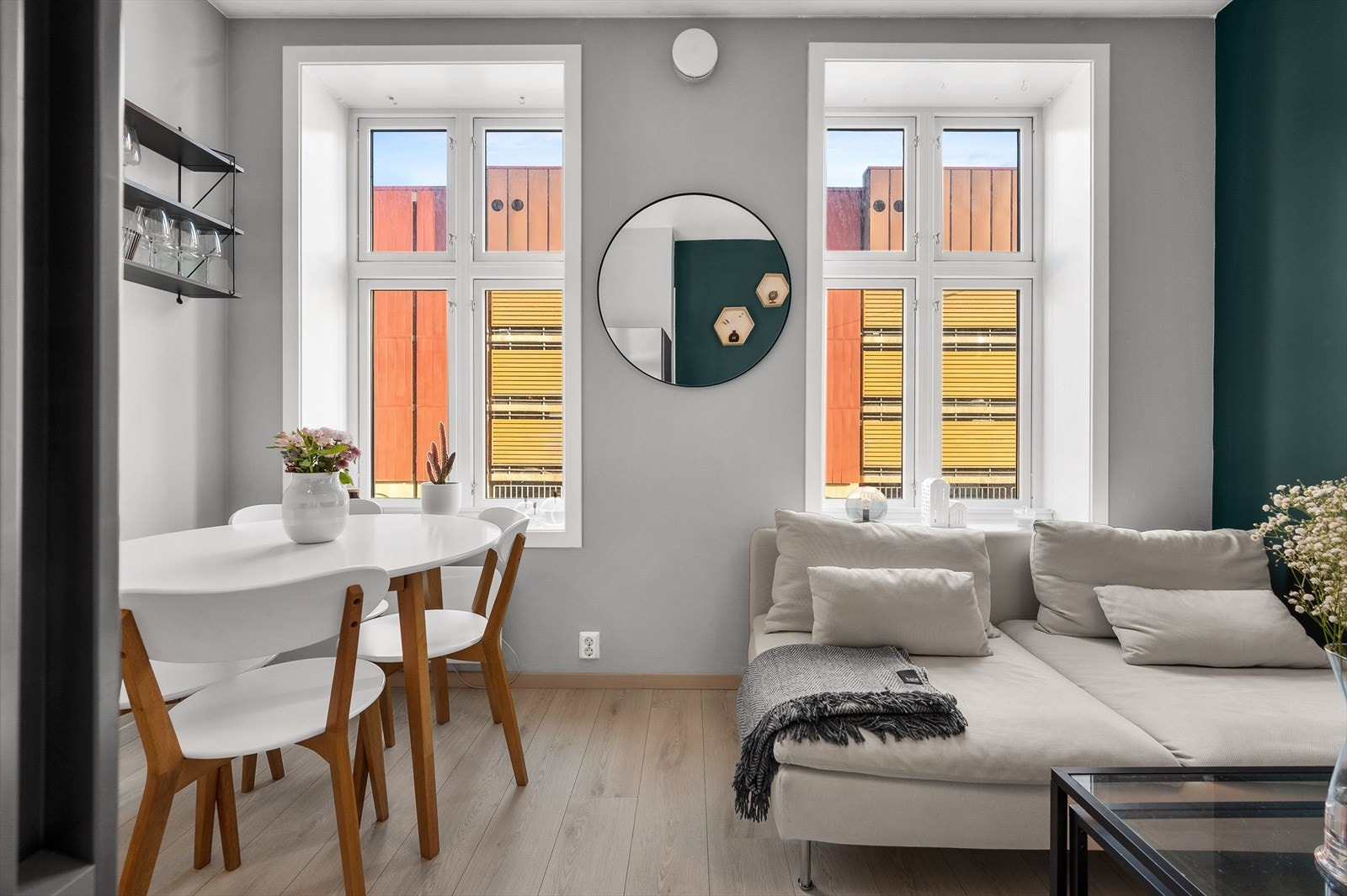 Bo både sentralt både sentralt og usjenert - her har du lite til ingen innsyn. Galleribilde