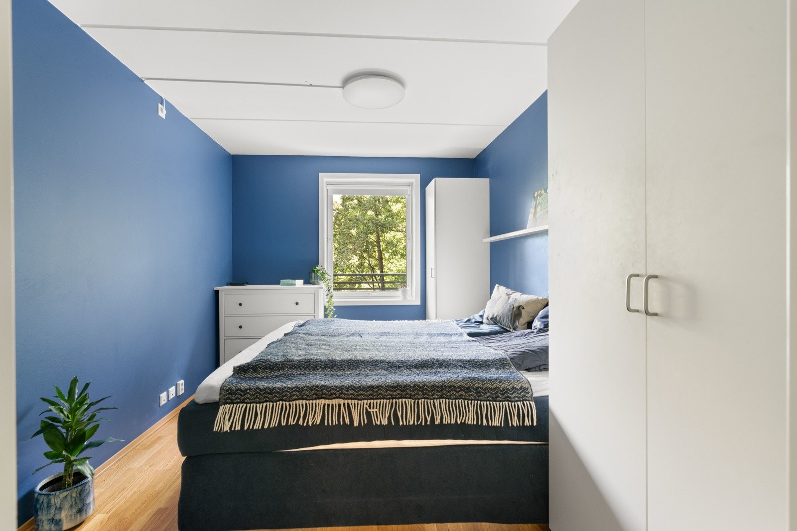 Med boligen følger det en kjellerbod på 5,4 kvm for ytterligere oppbevaring. Galleribilde