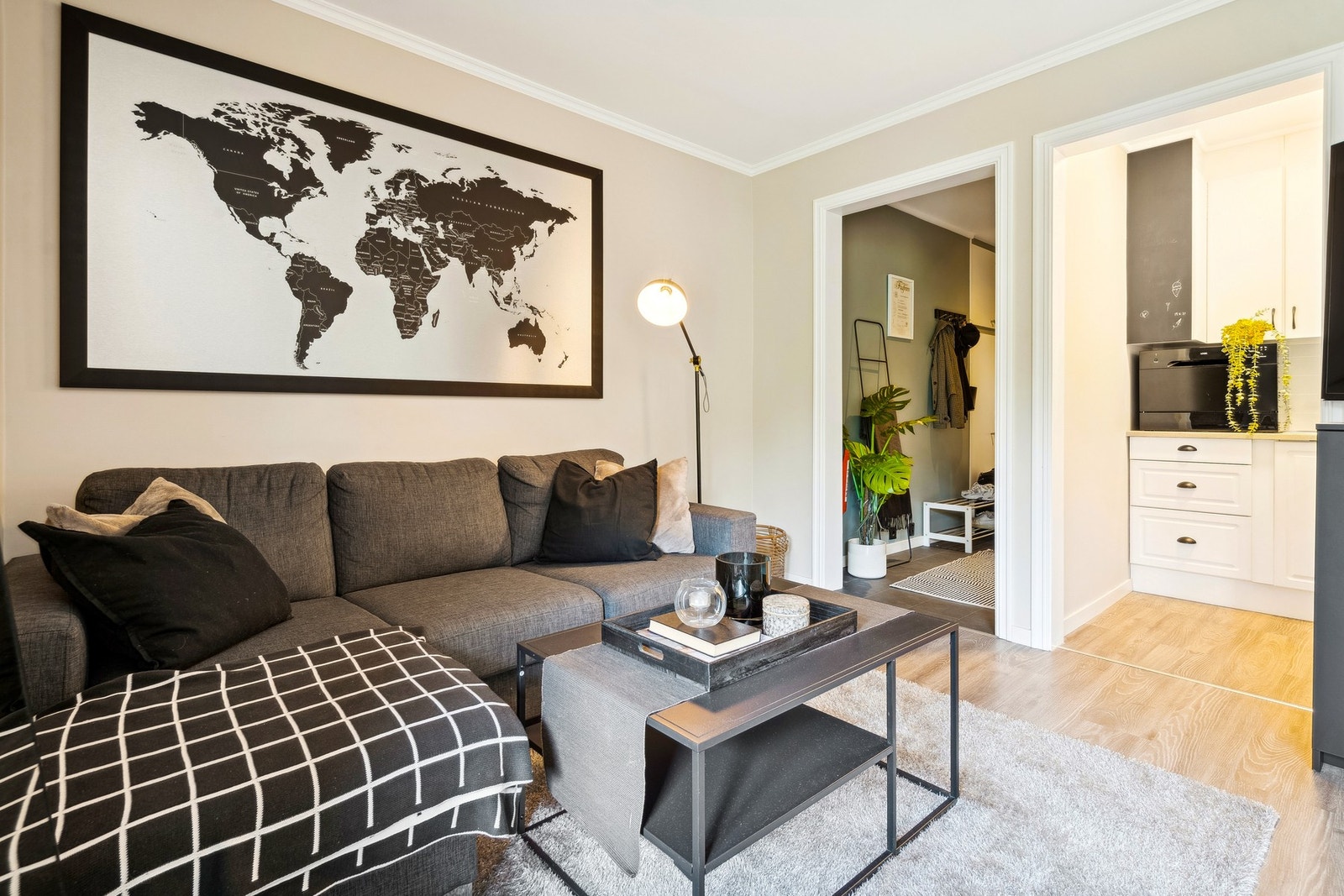 Leiligheten befinner seg i 2.etasje. Galleribilde