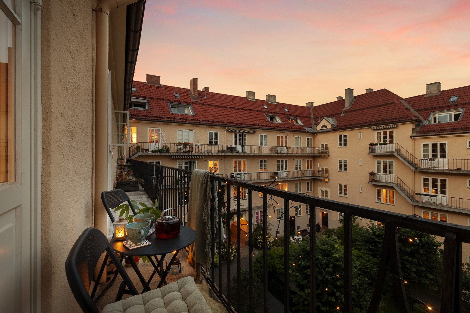 Leiligheten har en egen brannbalkong. Galleribilde