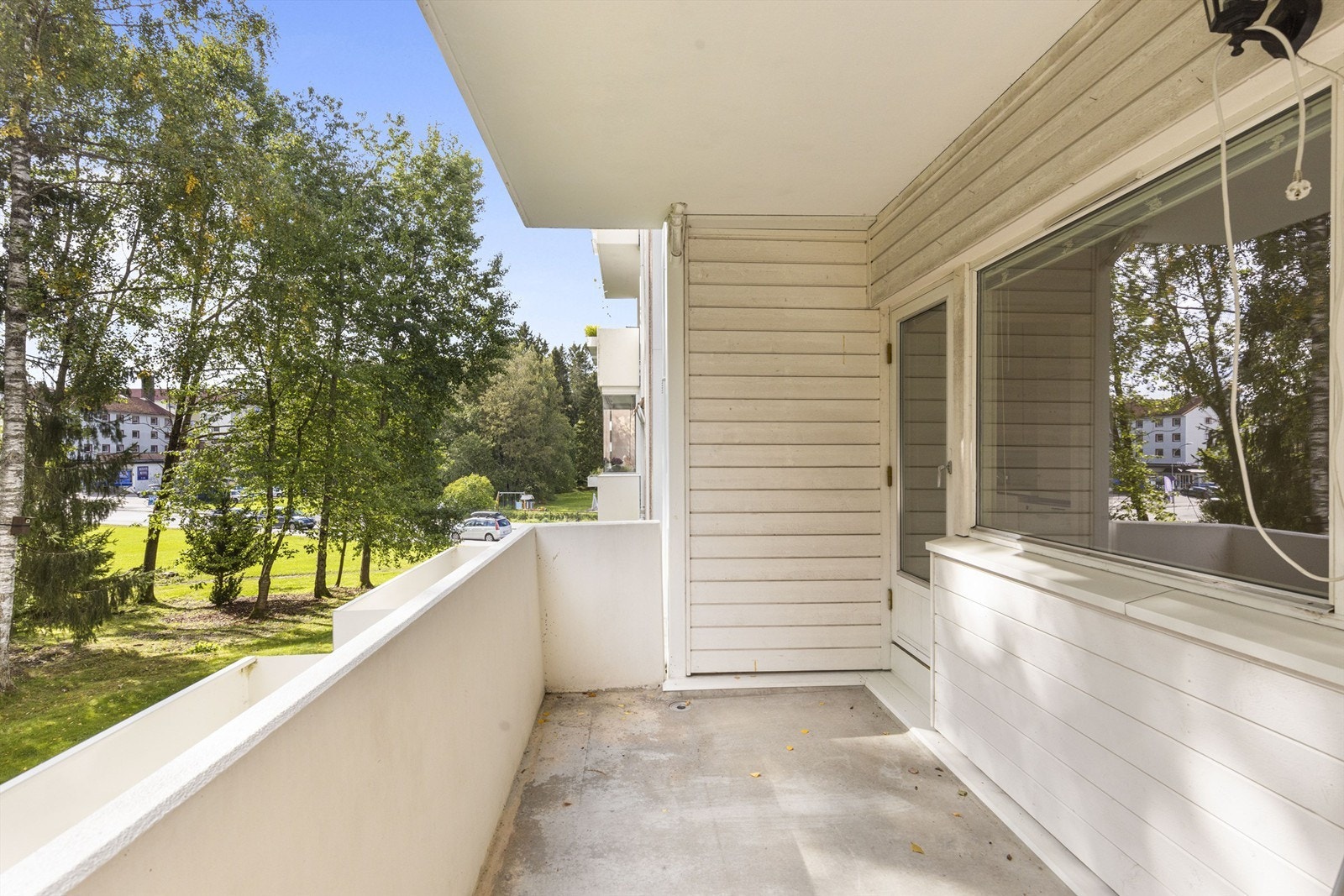 I enden av denne blokken, finner du lokalbutikken.... Galleribilde