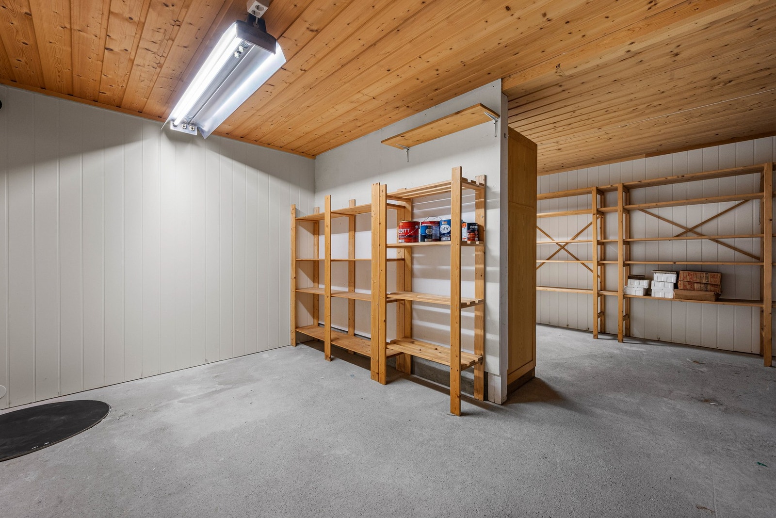Boder kjeller Galleribilde