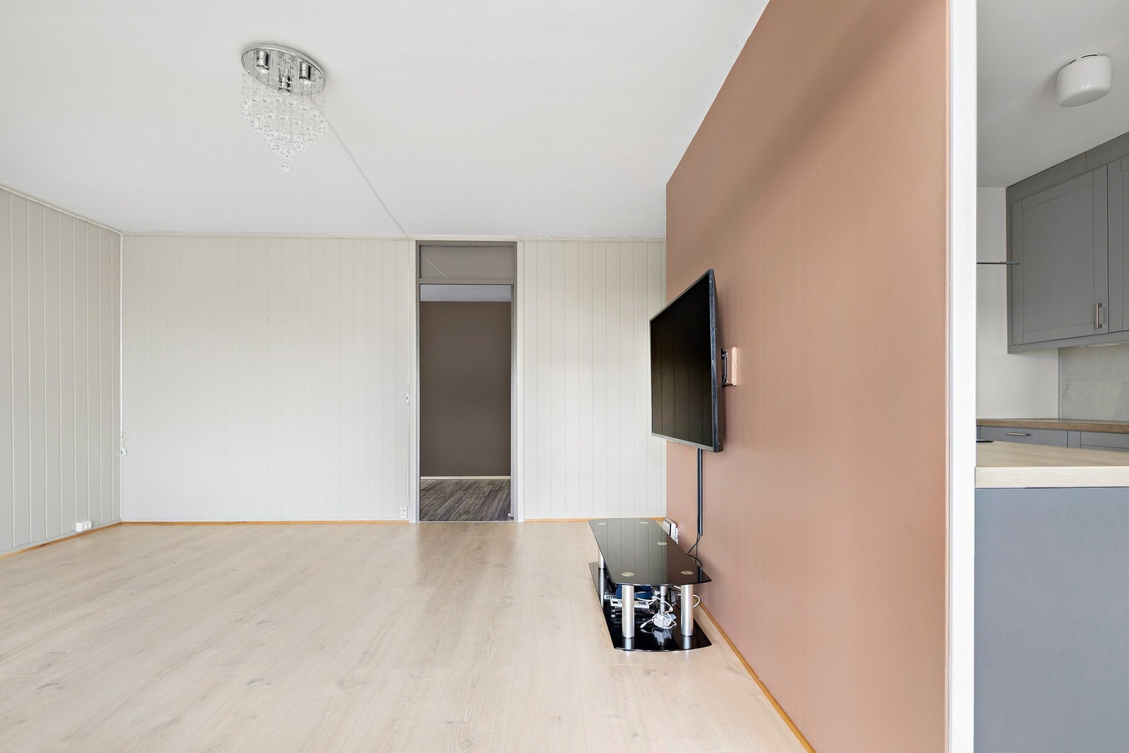 Leiligheten er fraflyttet og kan bli overtatt raskt ved ønske. Galleribilde