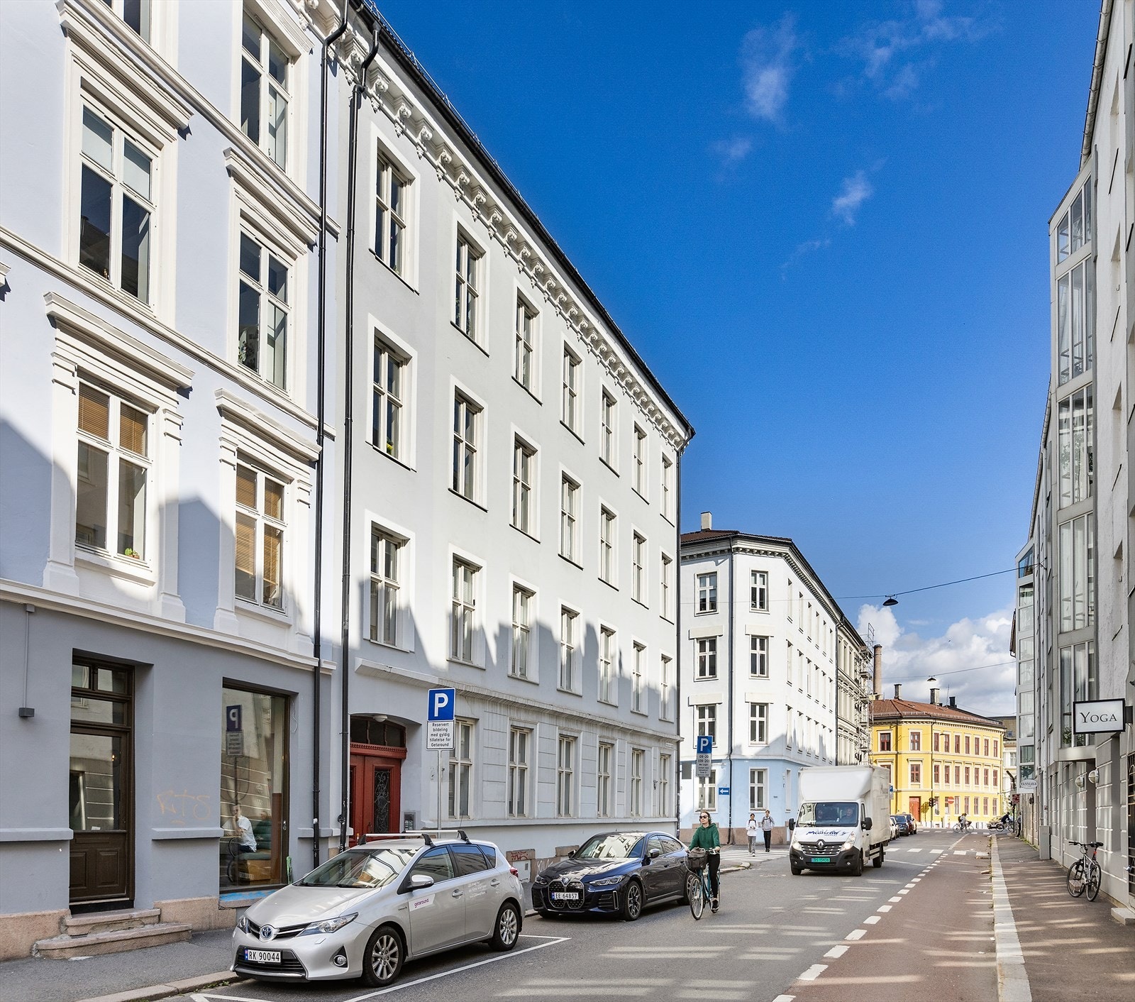 Bygård. Galleribilde