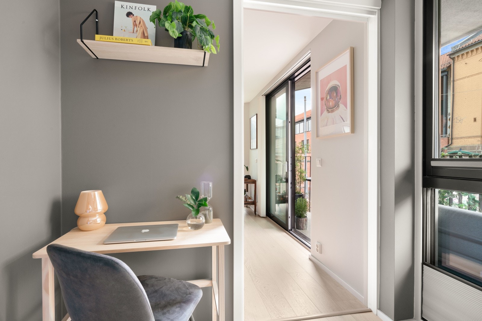 Soverom II kan brukes som gjesterom, barnerom eller hjemmekontor. Galleribilde