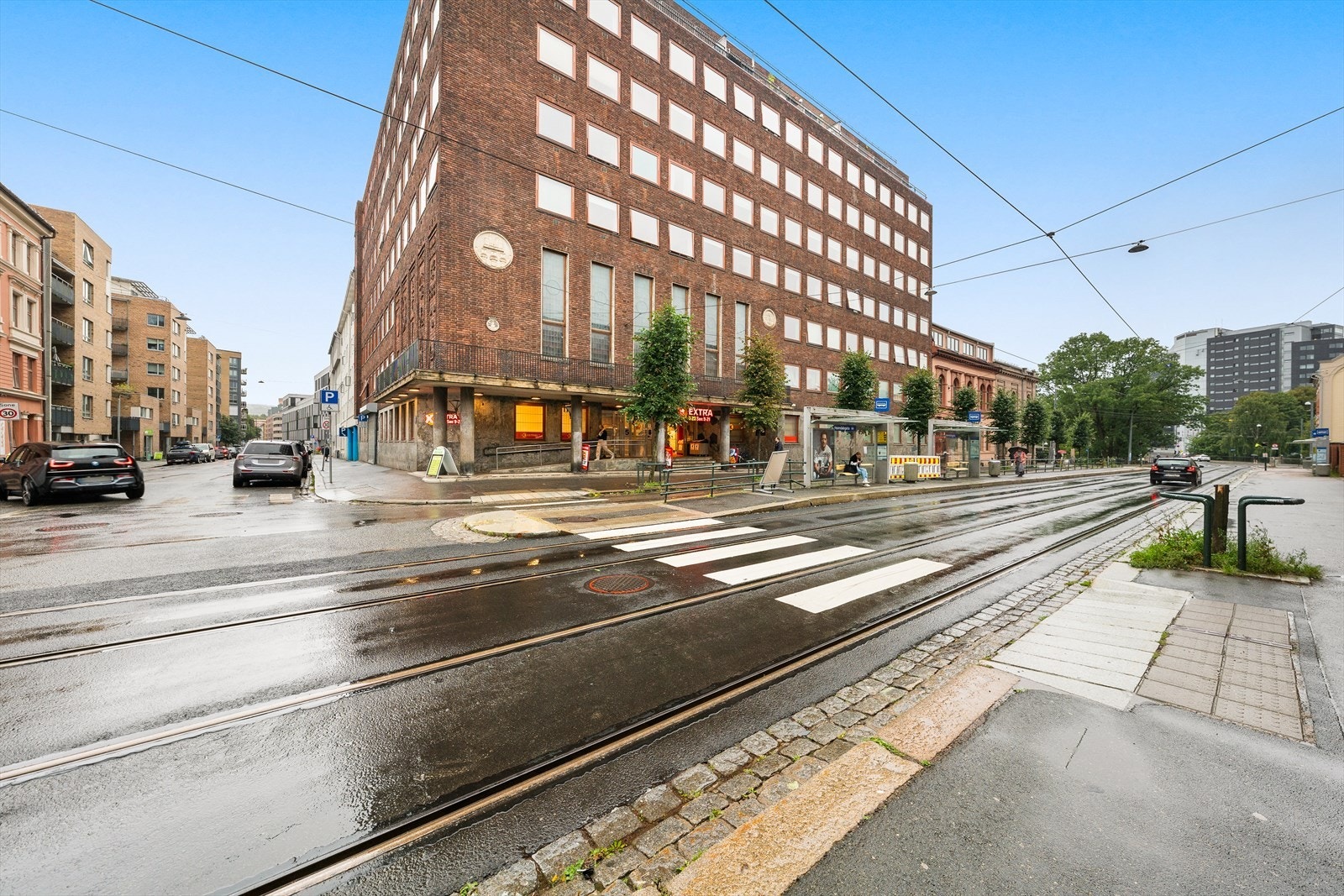 Leiligheten har en sentral og attraktiv beliggenhet på nedre Grünerløkka, med nærhet til alle tenkelige fasiliteter! Galleribilde