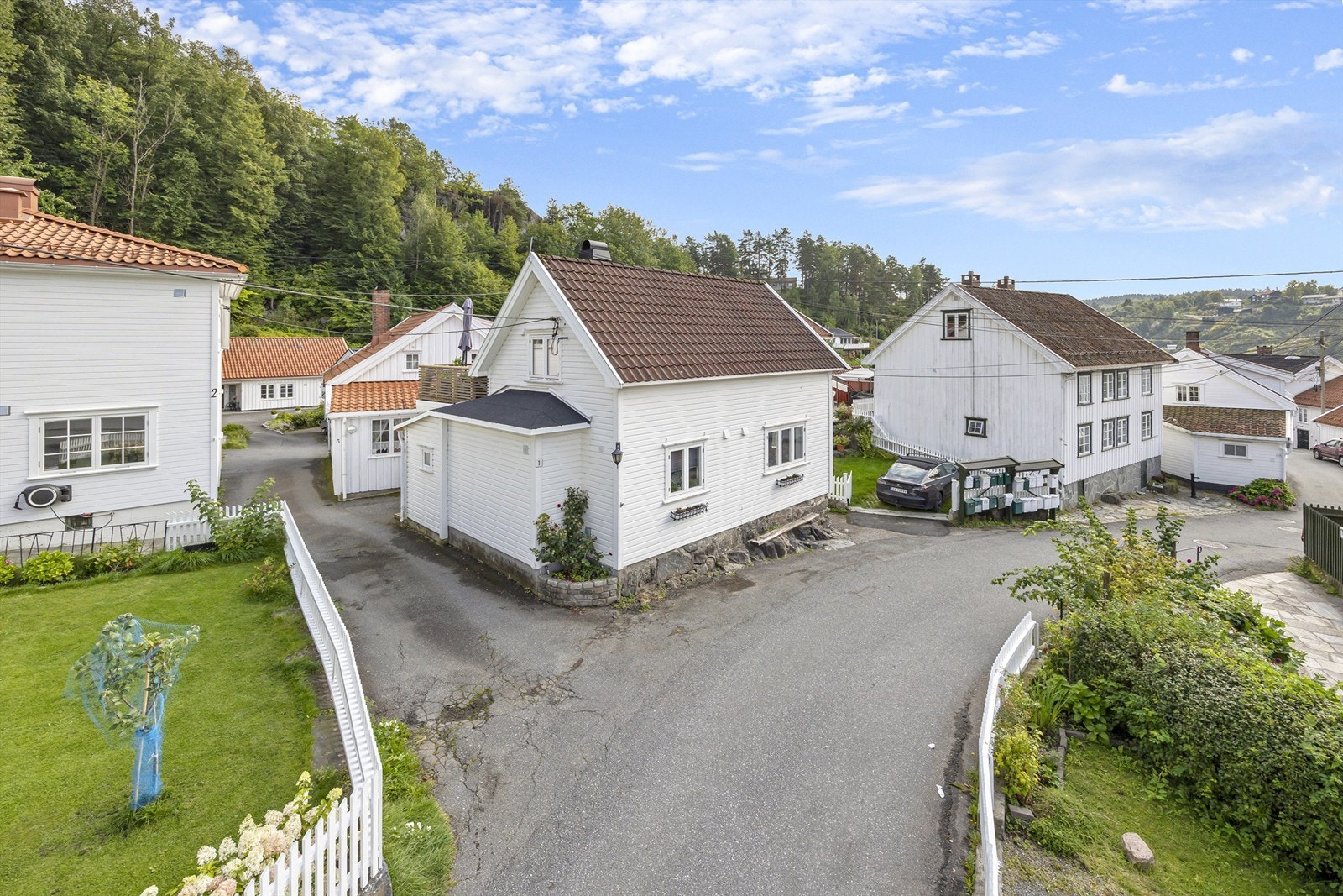 Helskjønt Sørlandshus i et av Tvedestrands fineste områder Galleribilde