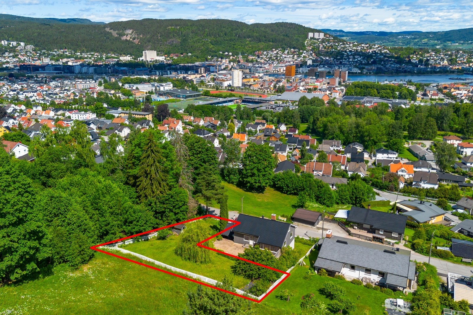 Velkommen til Einar Aass vei 25! Galleribilde