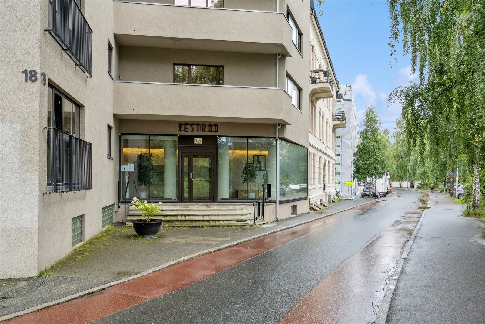 Velkommen til visning! Ta kontakt dersom annonsert visning ikke passer eller du har andre spørsmål. Galleribilde