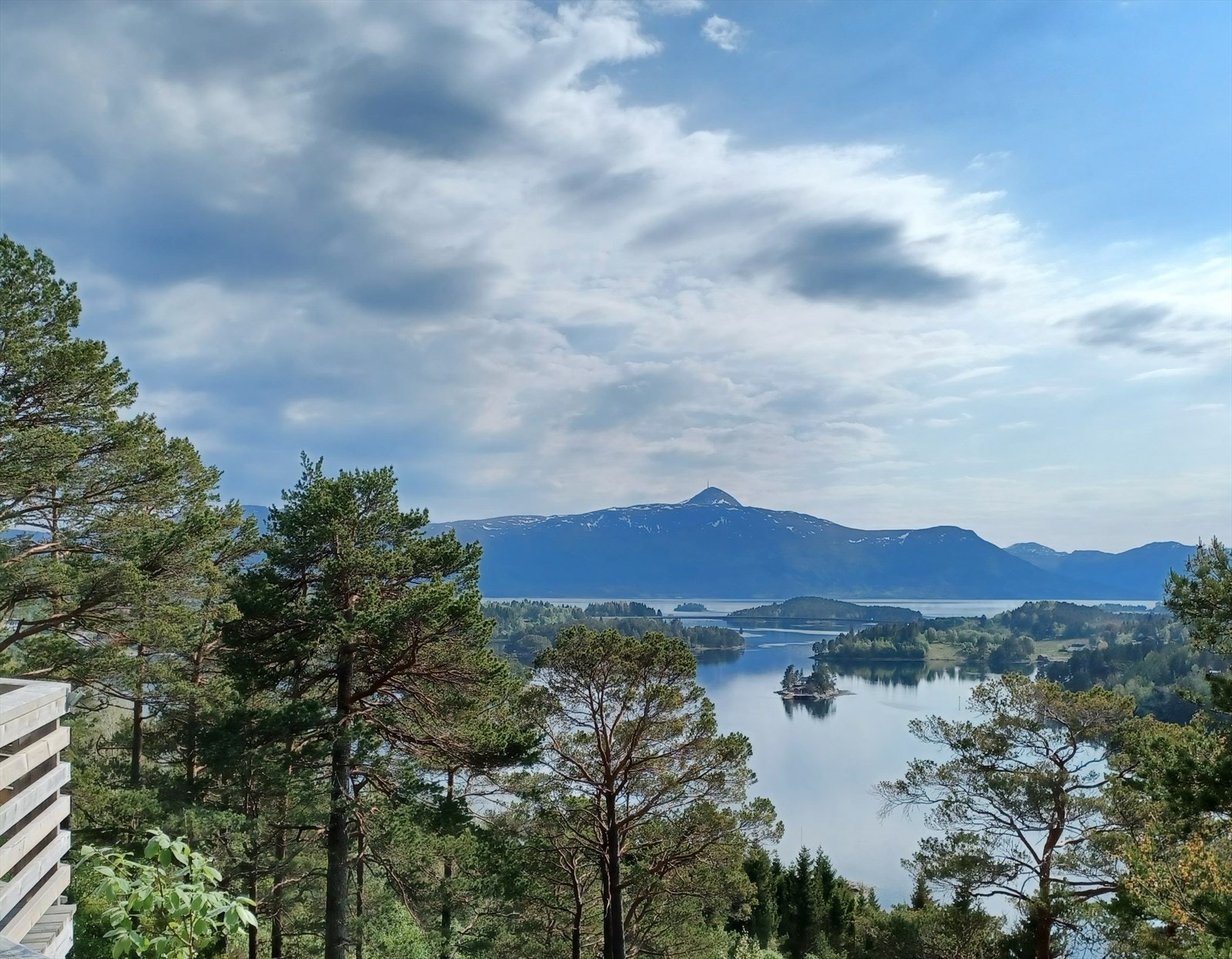 Utsikt fra terrassen Galleribilde