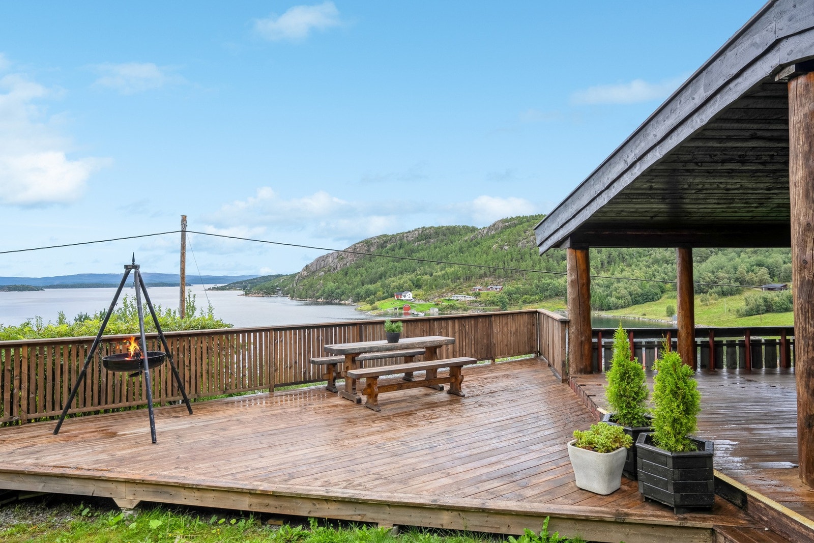 Omgivelsene er idylliske og fredfulle; scenen er satt for feriemodus og påfyll av energi. Galleribilde