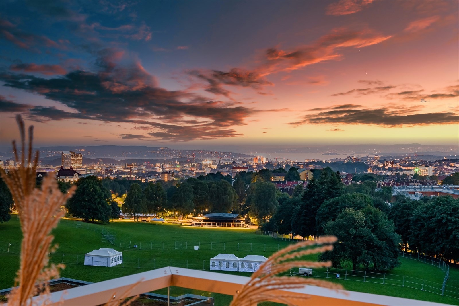 Klovner i kamp hadde konsert 31.08 - kanskje den beste plassen å se konserten på? Galleribilde
