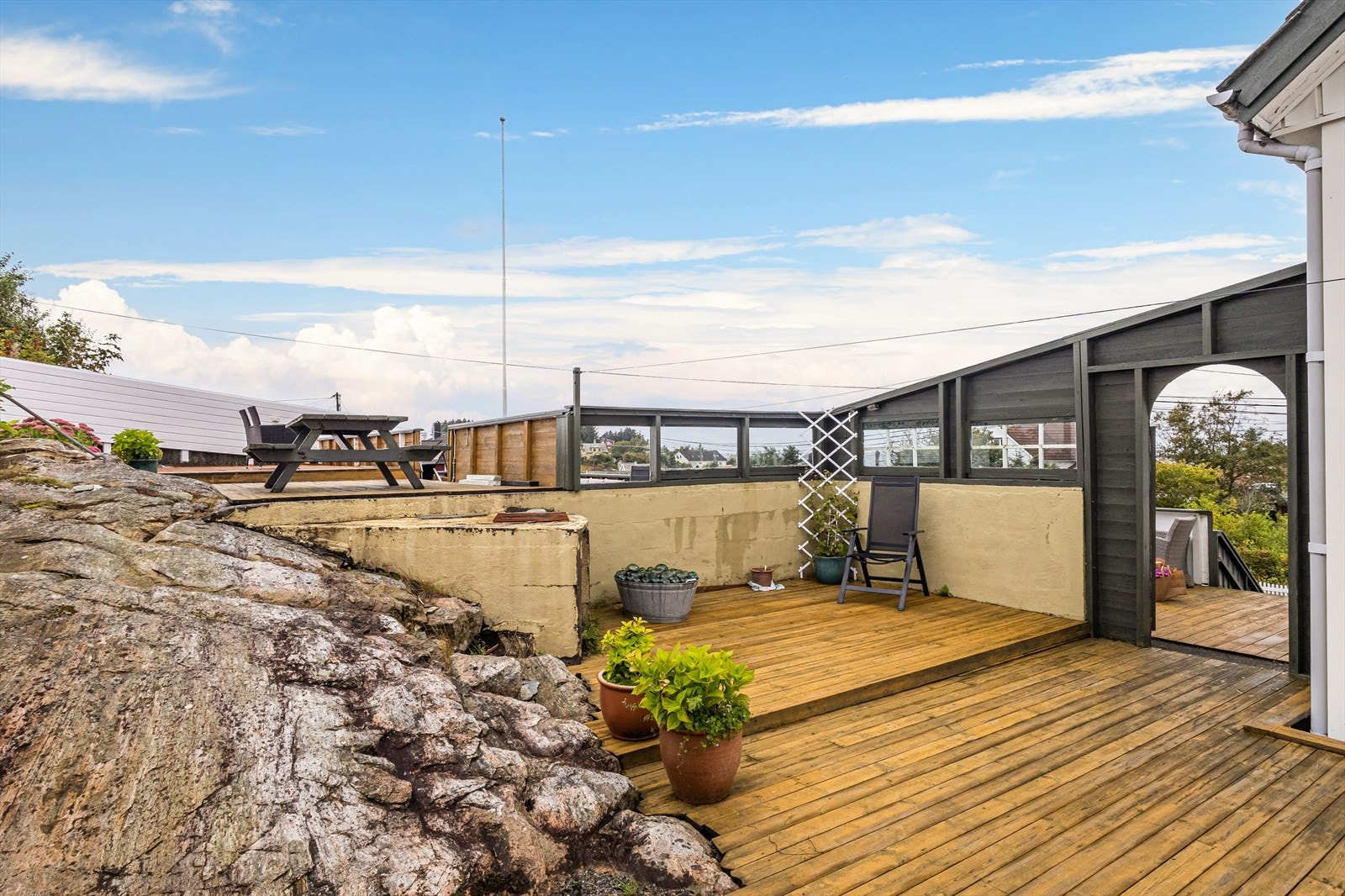 Leveggen og de to nivåene gir flere lune kroker å velge fra. Galleribilde