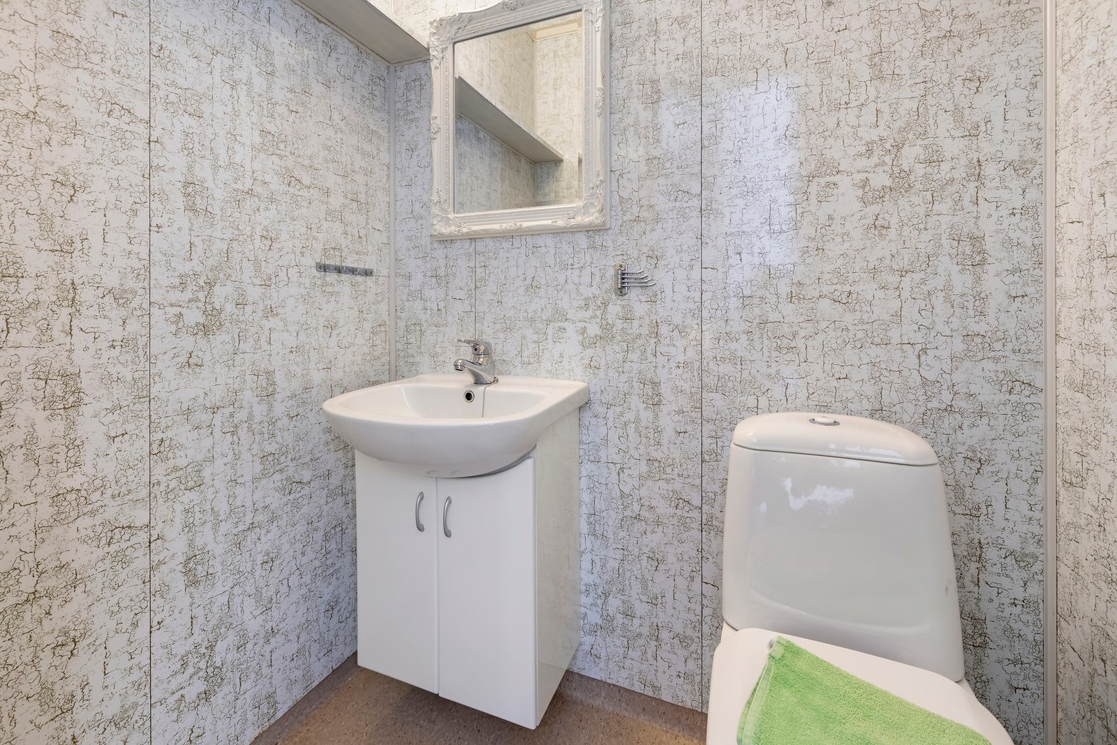 Toalettrom 2.etg. Galleribilde