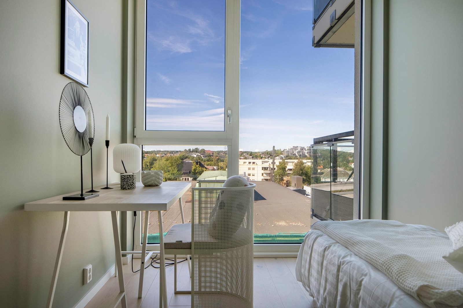 Soverom 2, bruk det som gjesterom eller kontor. Galleribilde