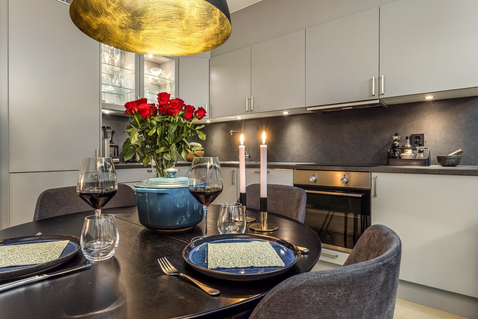 Kveldsbilde. Galleribilde