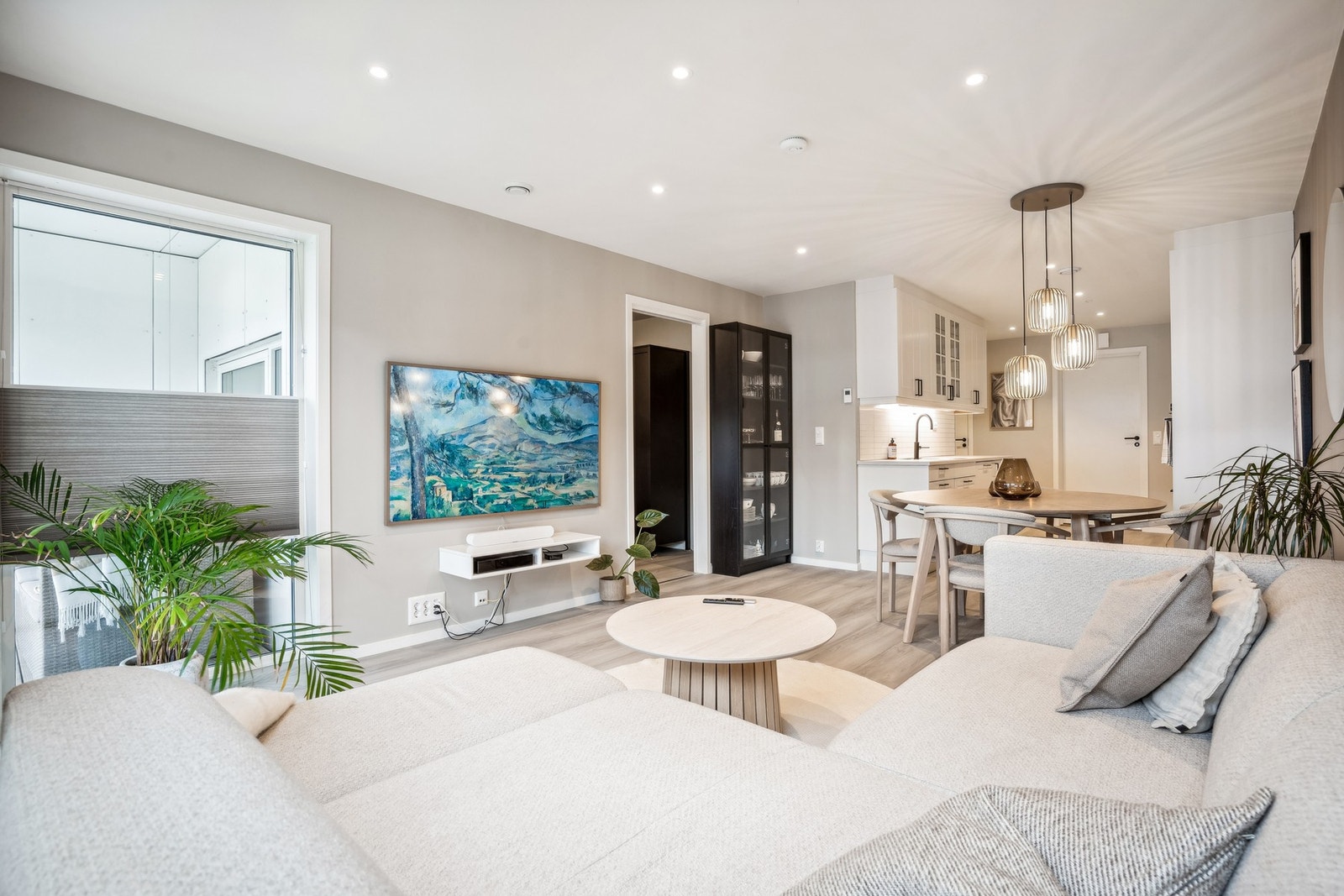 Velkommen til Kirkegata 28 - Presentert av Eiendomsmegler1 Nord-Norge Galleribilde