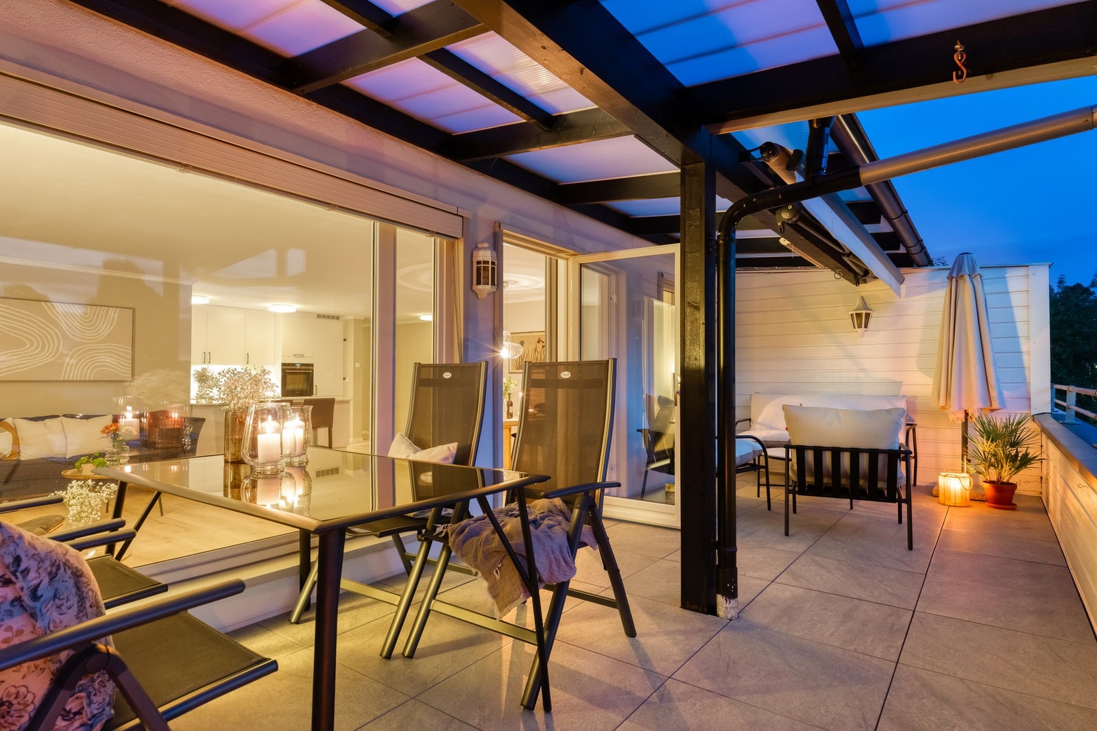 Solrik terrasse på 23kvm. Galleribilde