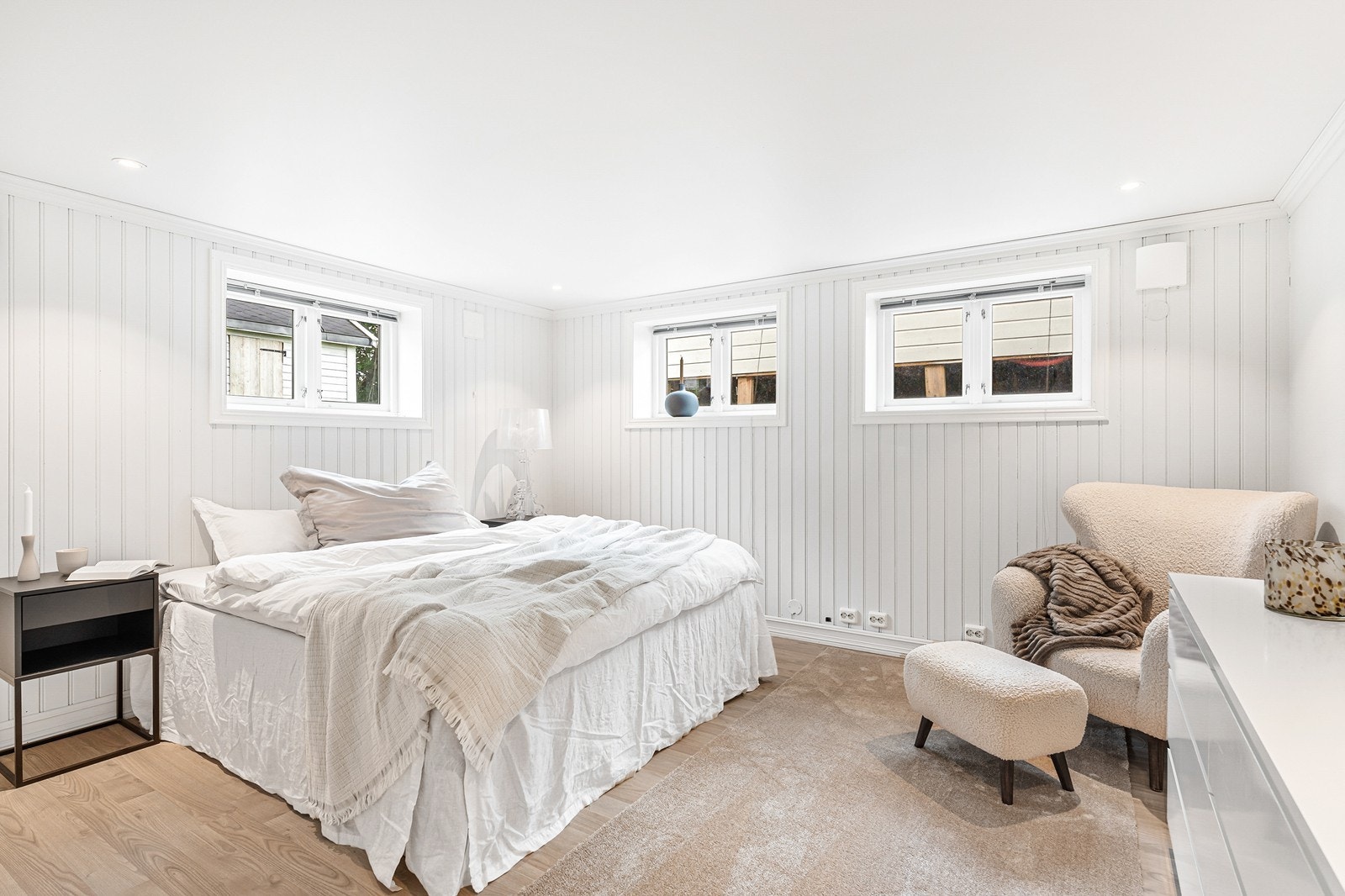 Kjelleren er innholdsrik. Dette kjellerrommet er tilhørende boligen og ikke utleie muligheten. Galleribilde