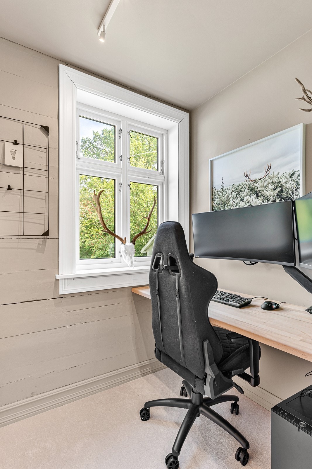 Kontor i 1. etasje. Galleribilde