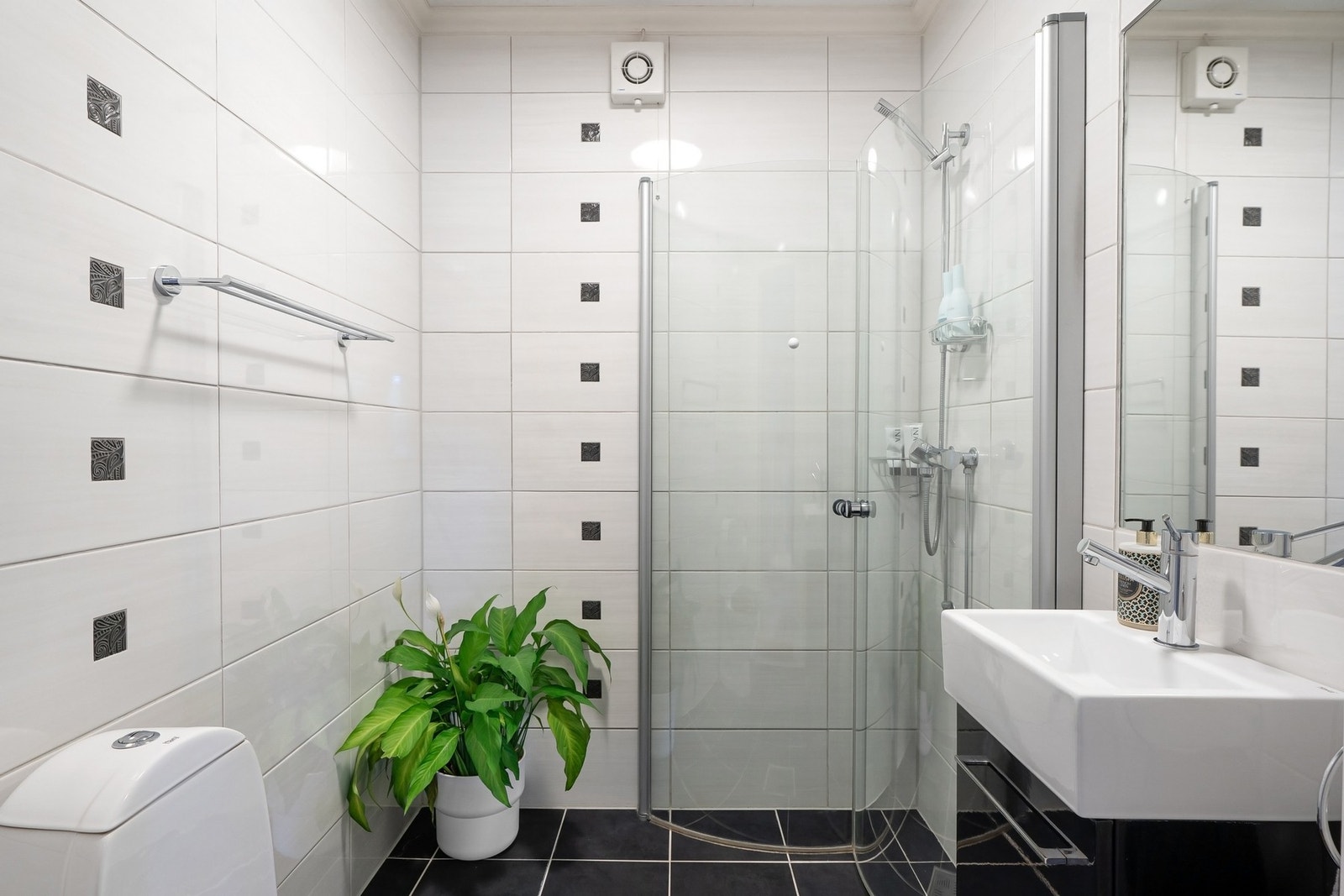 Moderne baderom Galleribilde