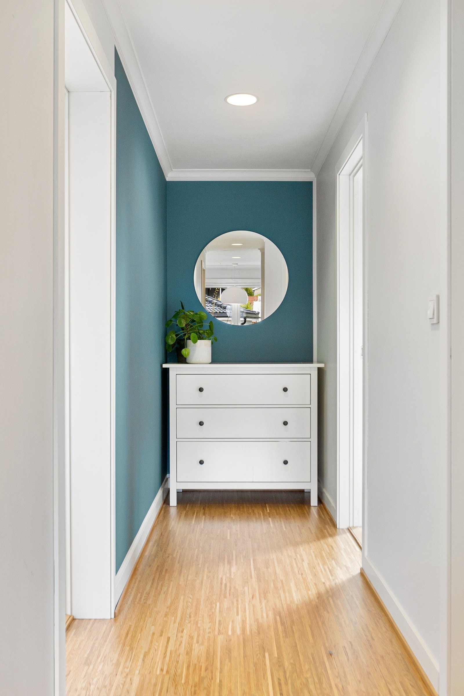 Gang i 2. etasje. Galleribilde