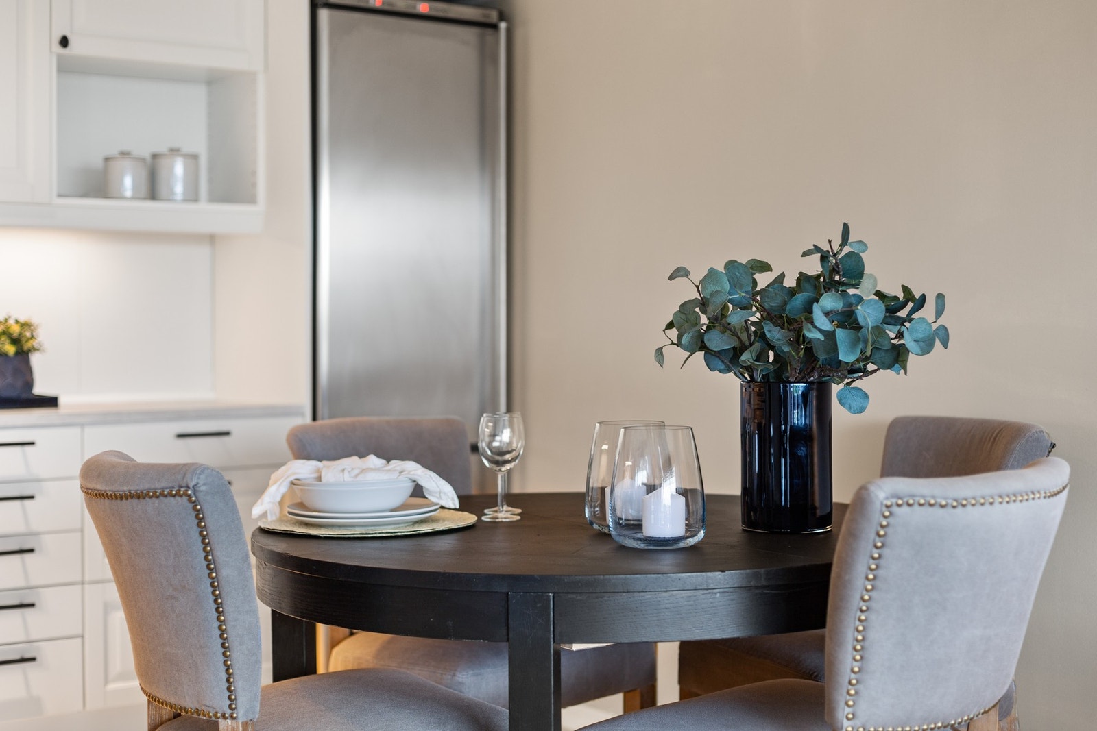 Nydelig spisestue for hyggelige familie- og vennemiddager Galleribilde