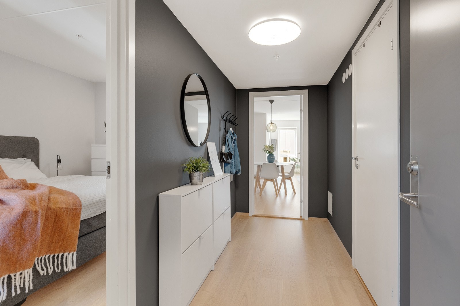 Leiligheten har to lyse og fine soverom. Galleribilde