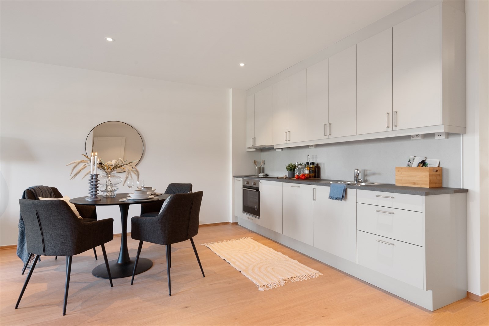 Moderne og stilfullt kjøkken. Galleribilde