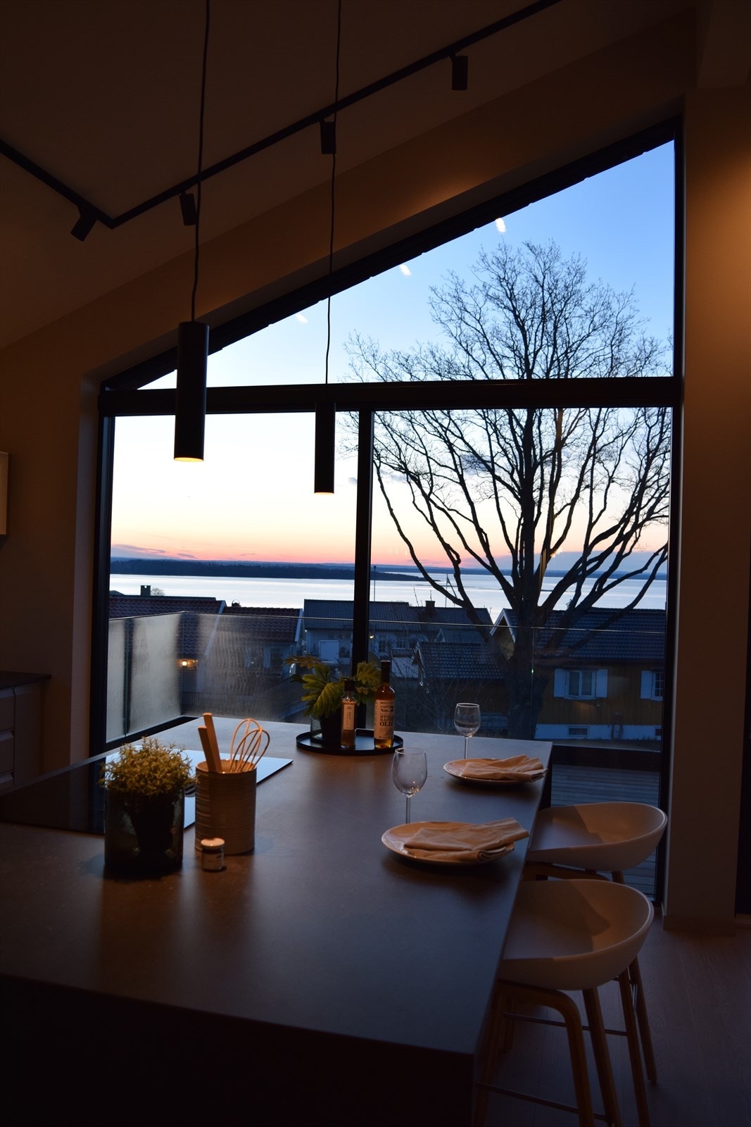 Frokost i soloppgang Galleribilde