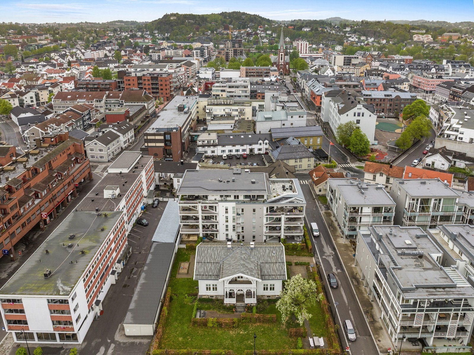 Sentralt i bykjernen og likevel tilbaketrukket Galleribilde