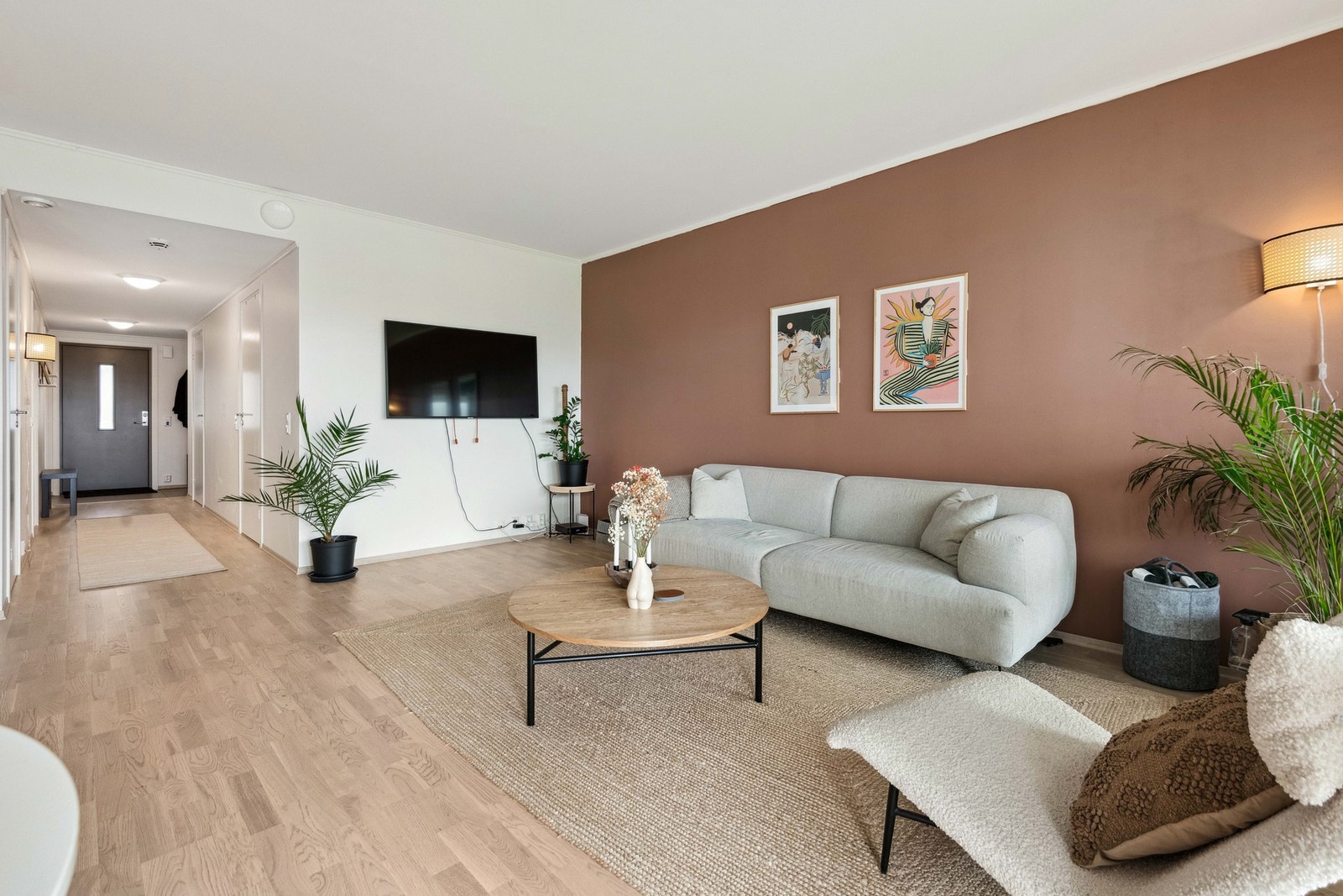 Leiligheten ble ferdigstilt i 2022 og har med det nybygggaranti frem til 05.04.2027. Galleribilde