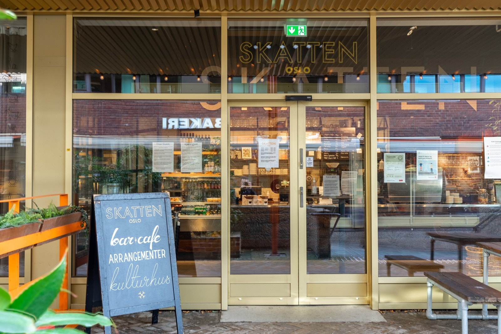 Skatten - Restaurant og vinbar på Tøyen Torg. Galleribilde