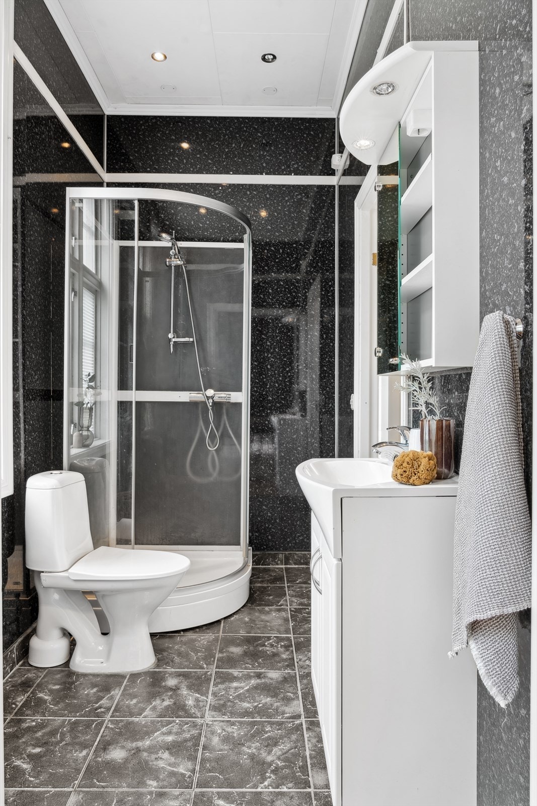 Baderom Galleribilde