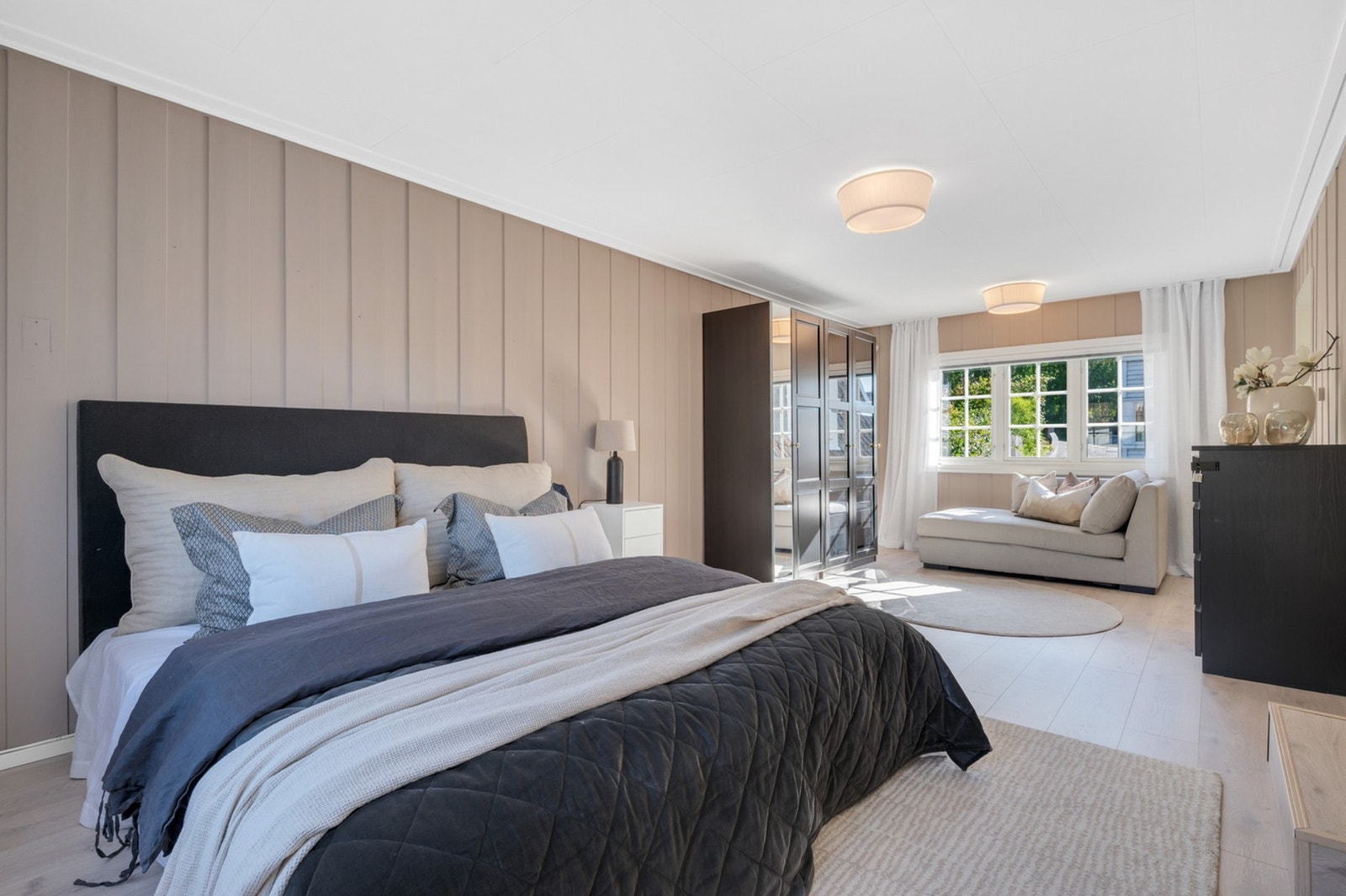 Boligen har 4 stk. soverom i gode størrelser. Galleribilde