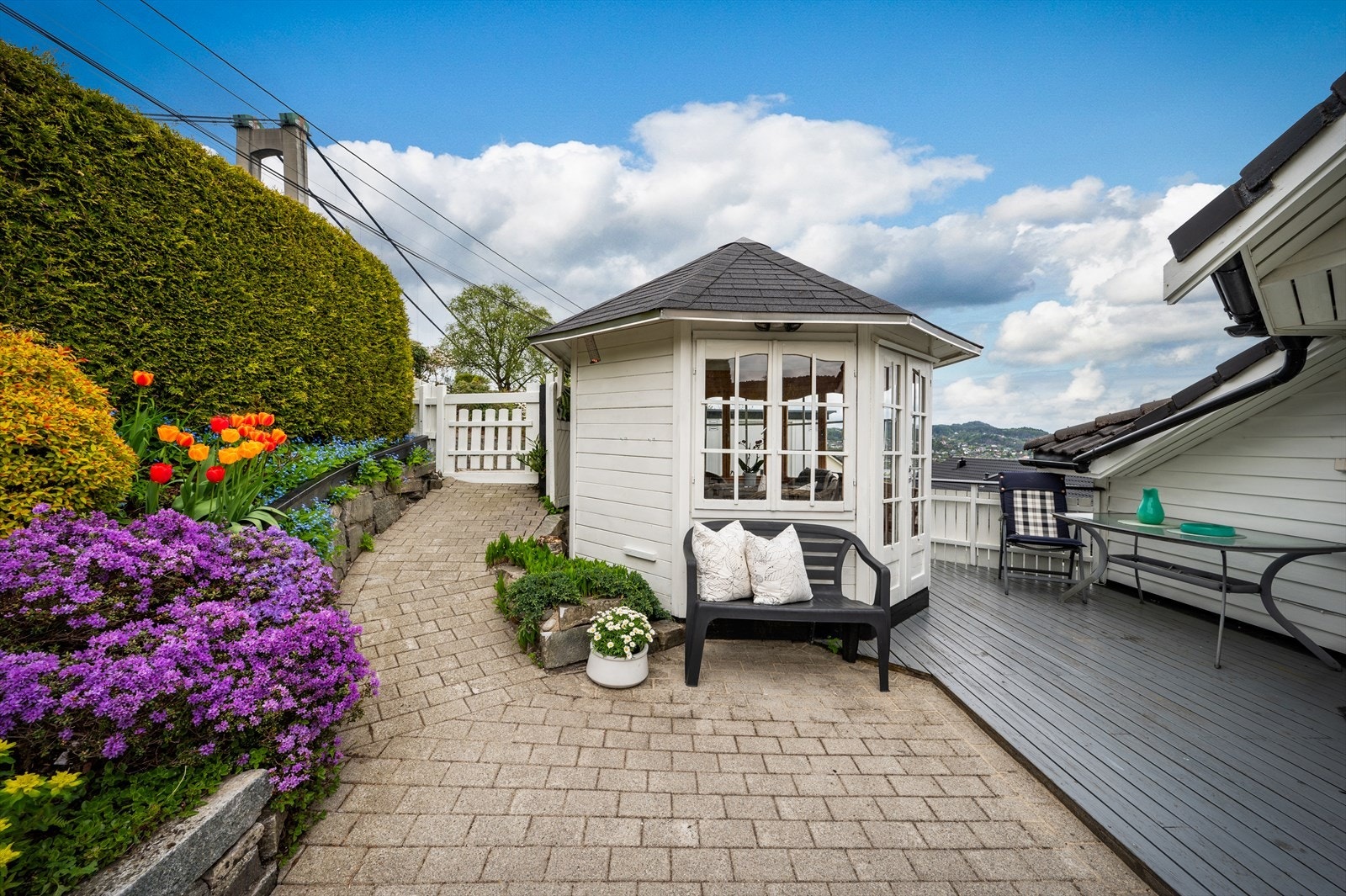 - Egen paviljong på tomten - Galleribilde