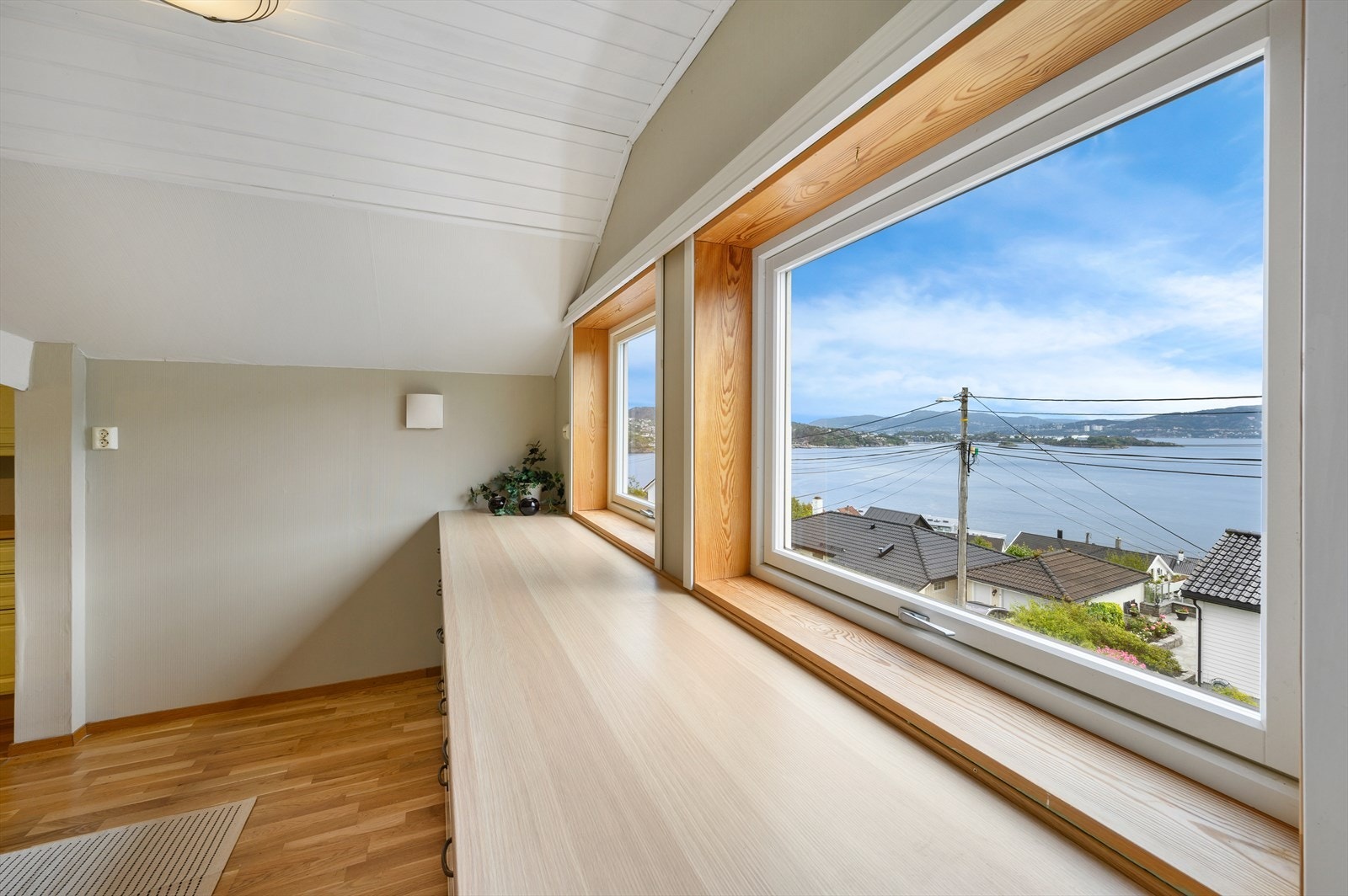 - Her kan du nyte fantastisk sjøutsikt - Galleribilde
