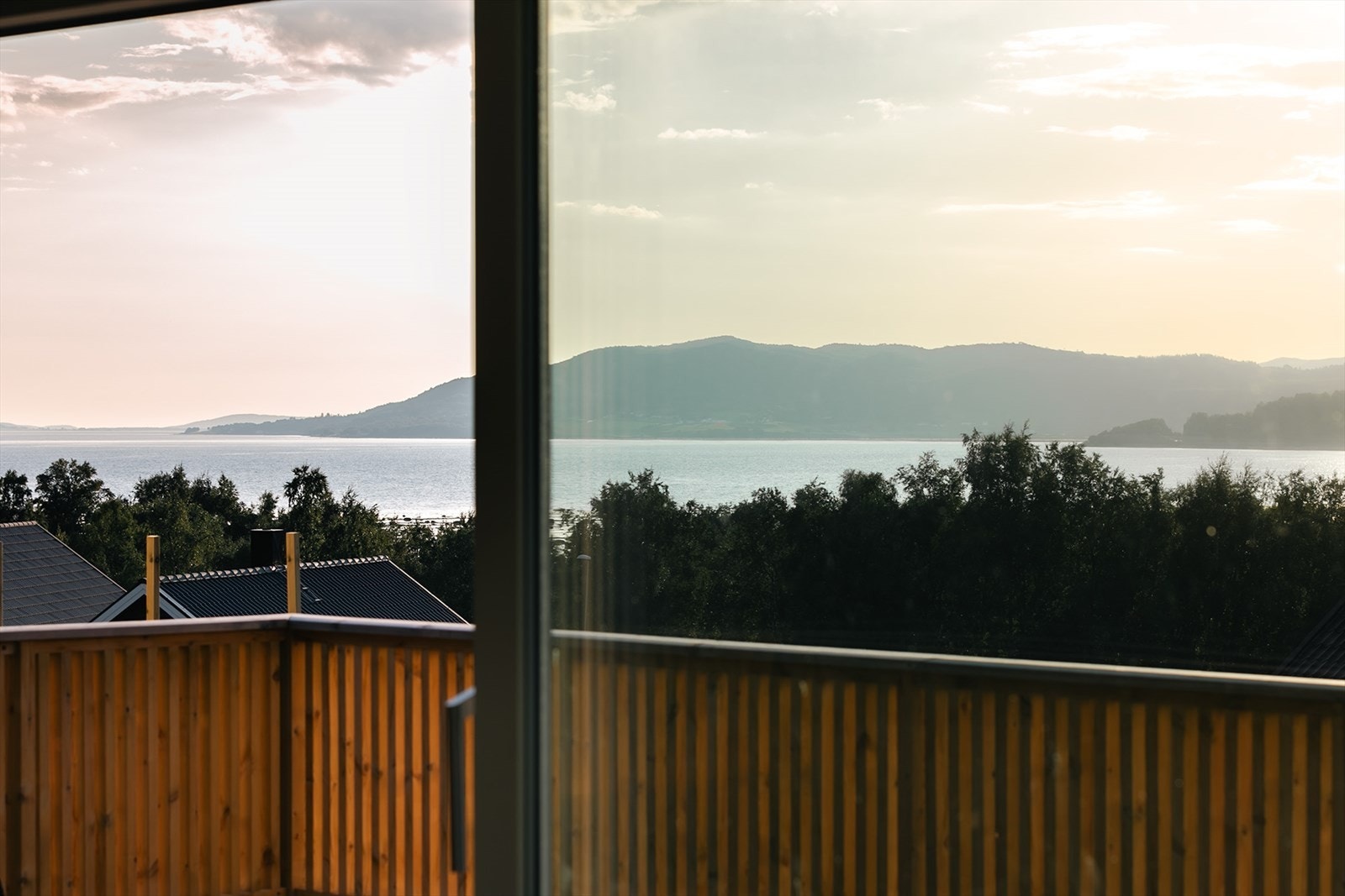 Skyvedør til balkongen fra 2021 Galleribilde