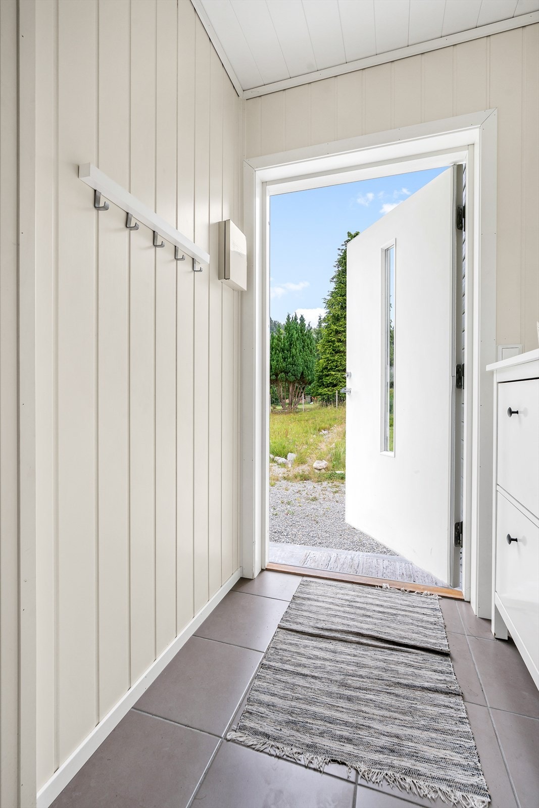 Velkommen inn til et hyggelig inngansparti! Galleribilde