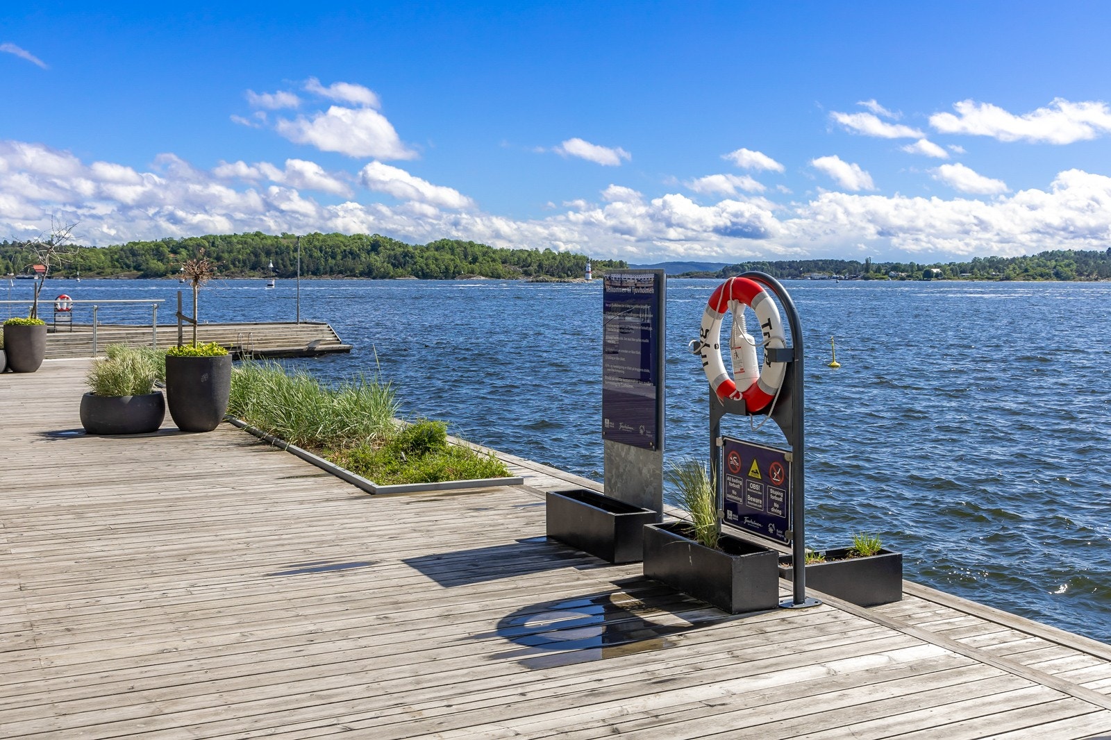 Tjuvholmen bystrand. Galleribilde