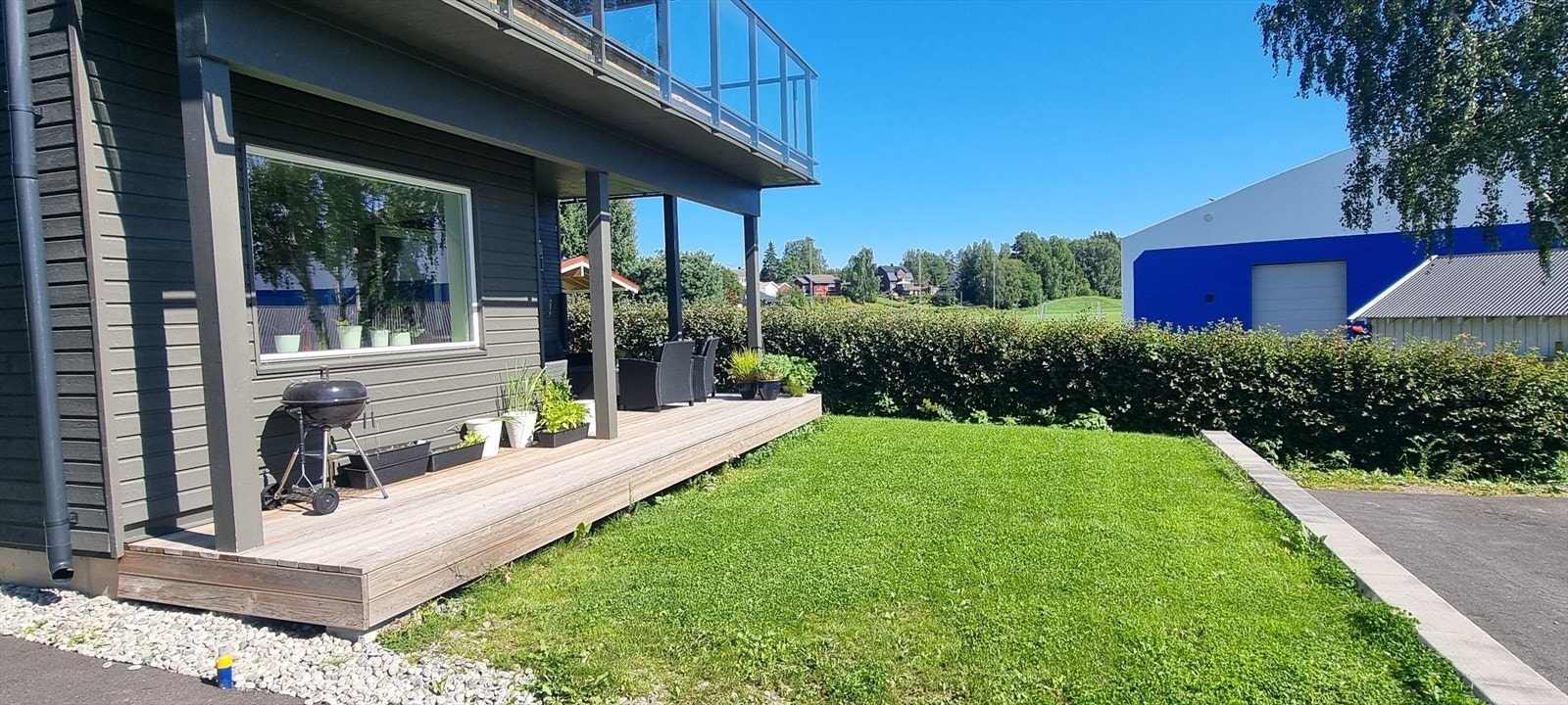 Koselig terrasse og uteareal Galleribilde