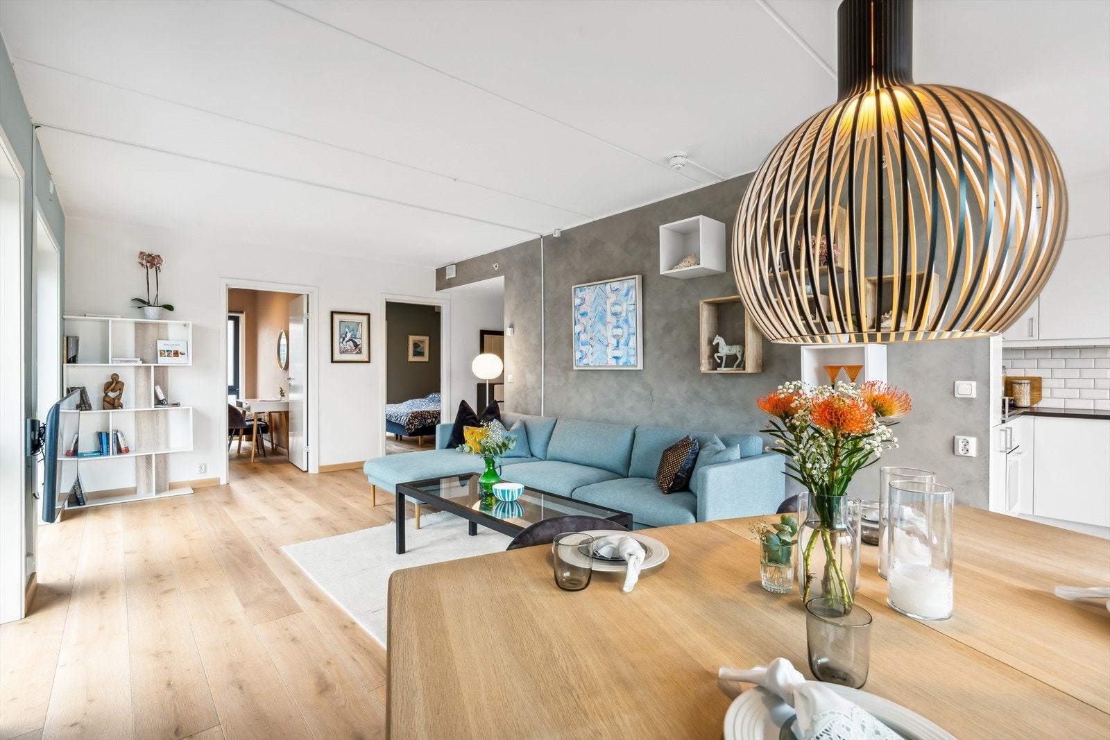 En sosial leilighet med plass til store sammenkomster. Galleribilde