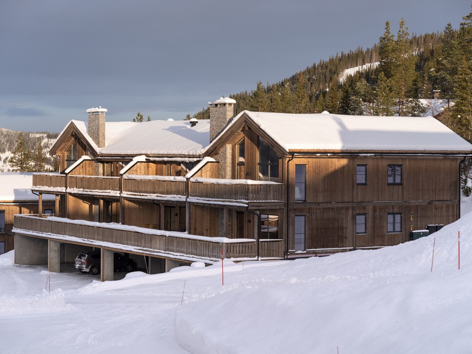 Natten Alpin er et større fritidsboligprosjekt som er under utvikling på Natten i Nesfjellet. Galleribilde