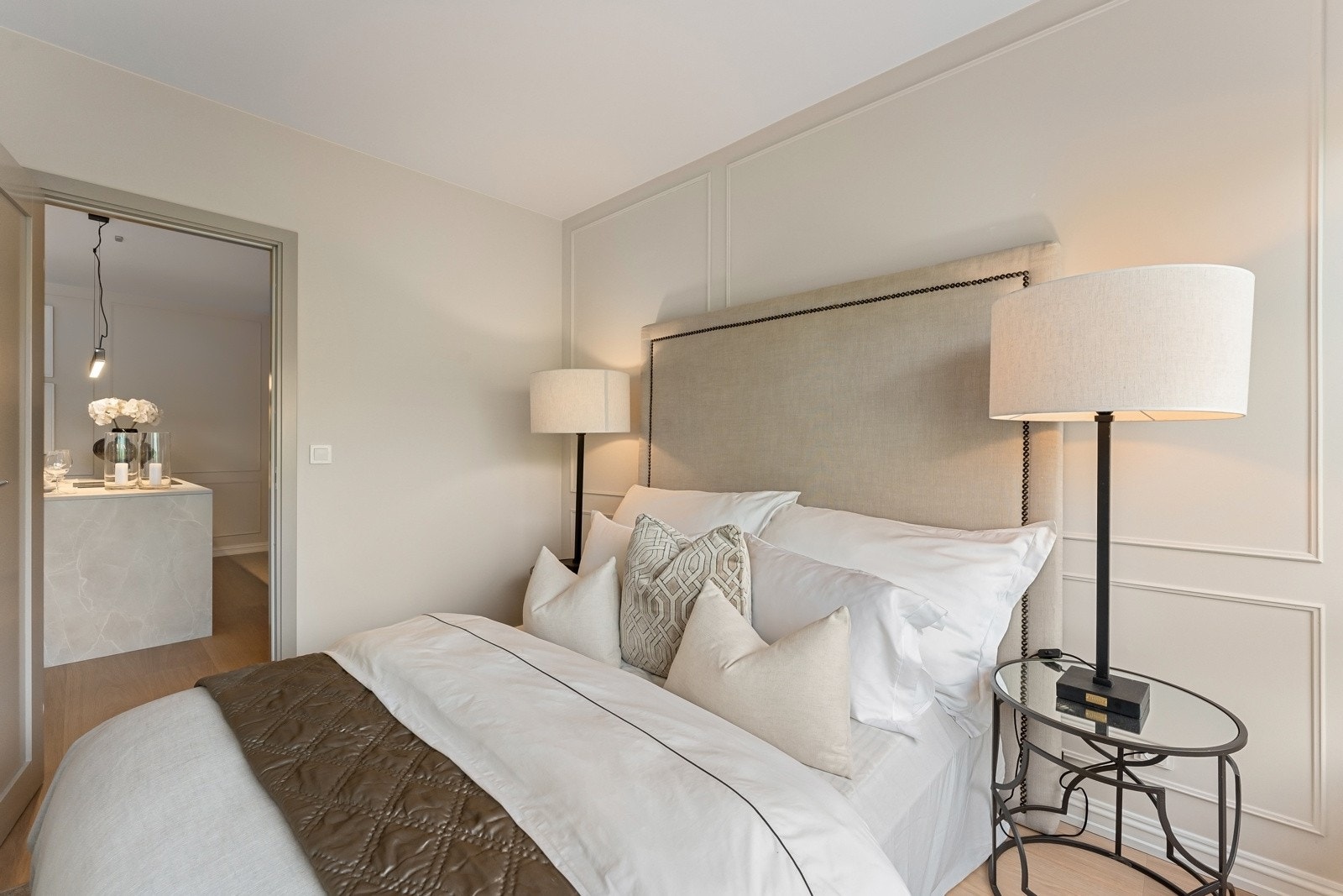 Soverom nr. 3 har også fin plass til garderobe og dobbeltseng. Galleribilde