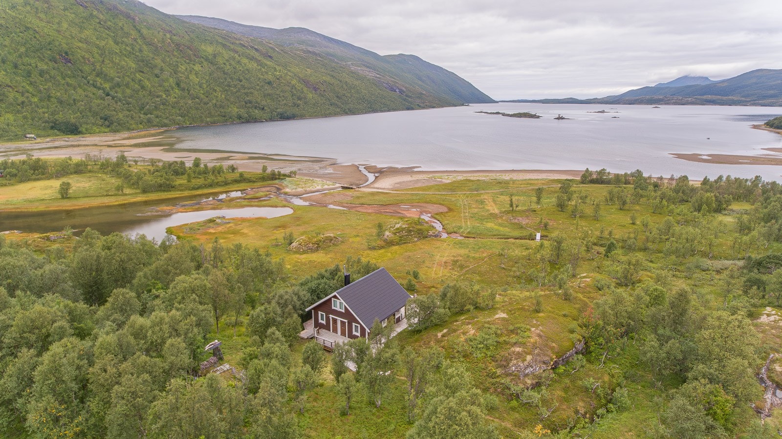 Idyllisk og skjermet beliggenhet! Galleribilde