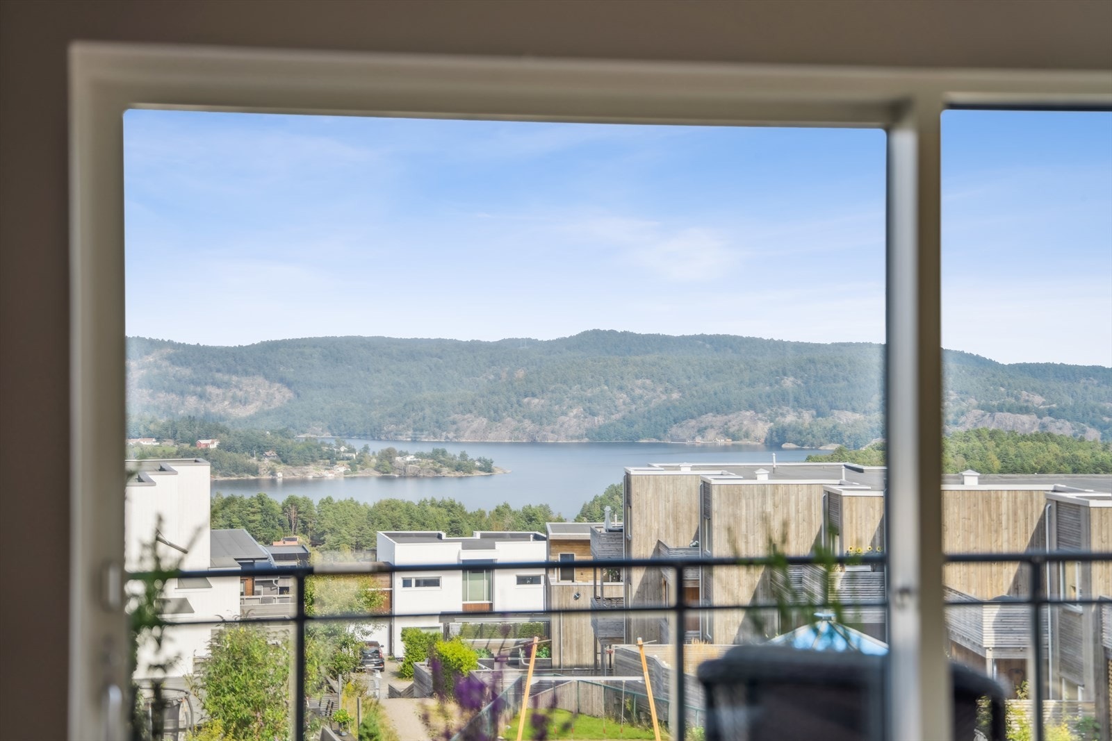 Utsikt fra stue Galleribilde