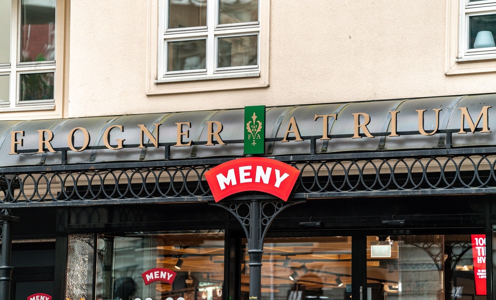 Meny Frogner. Galleribilde