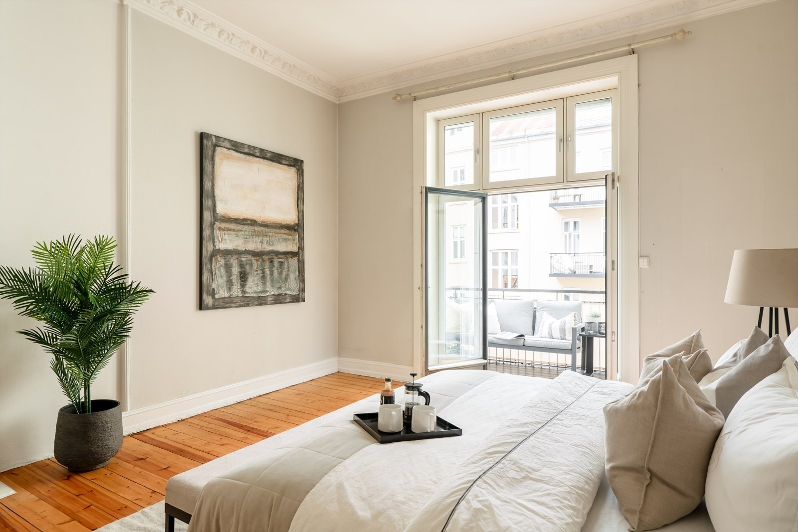 Begge soverommene er vendt mot bakgården. Galleribilde